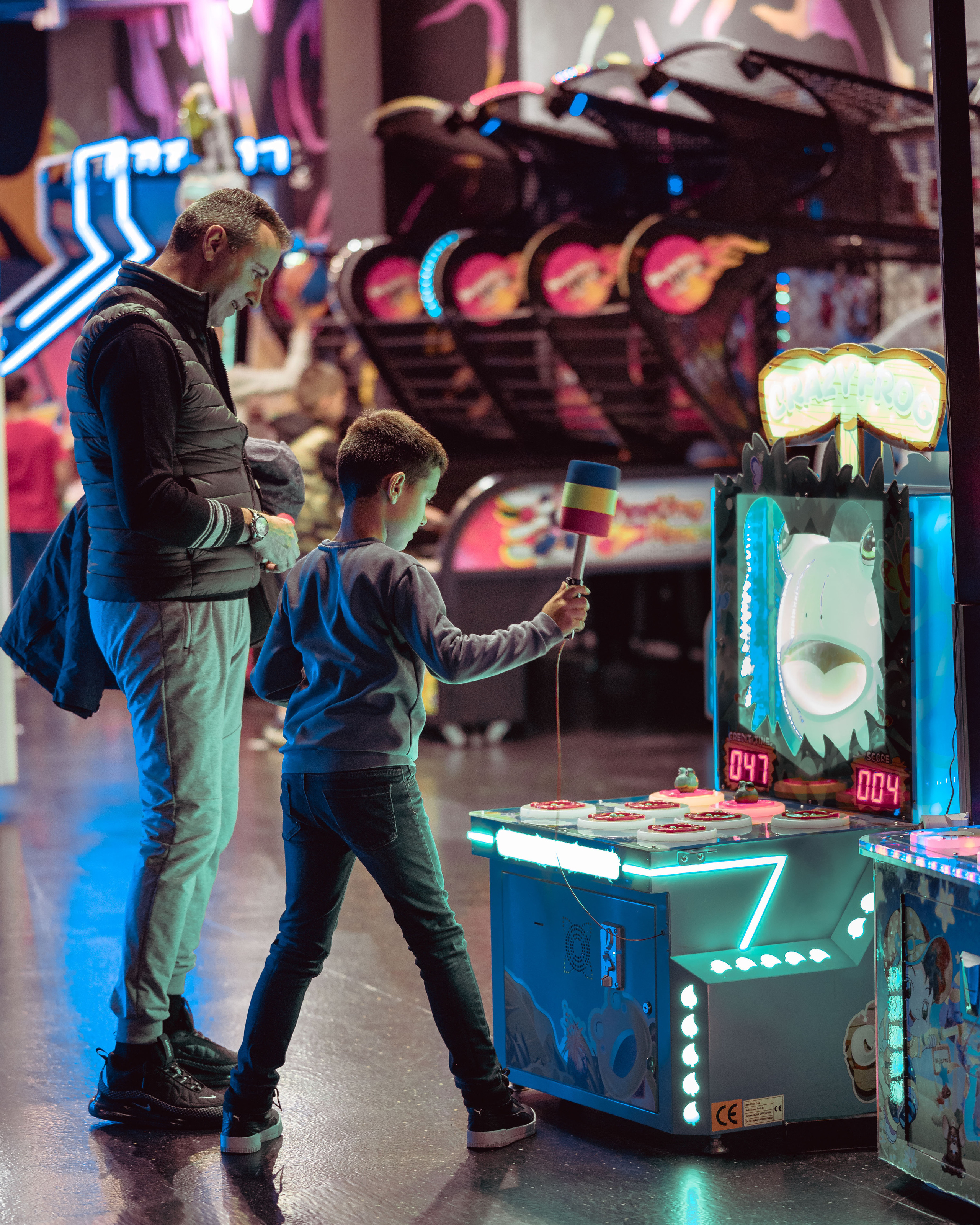 НЕОНОВЫЙ ПРАЗДНИК. Фотограф в Белграде Чугреева Елена