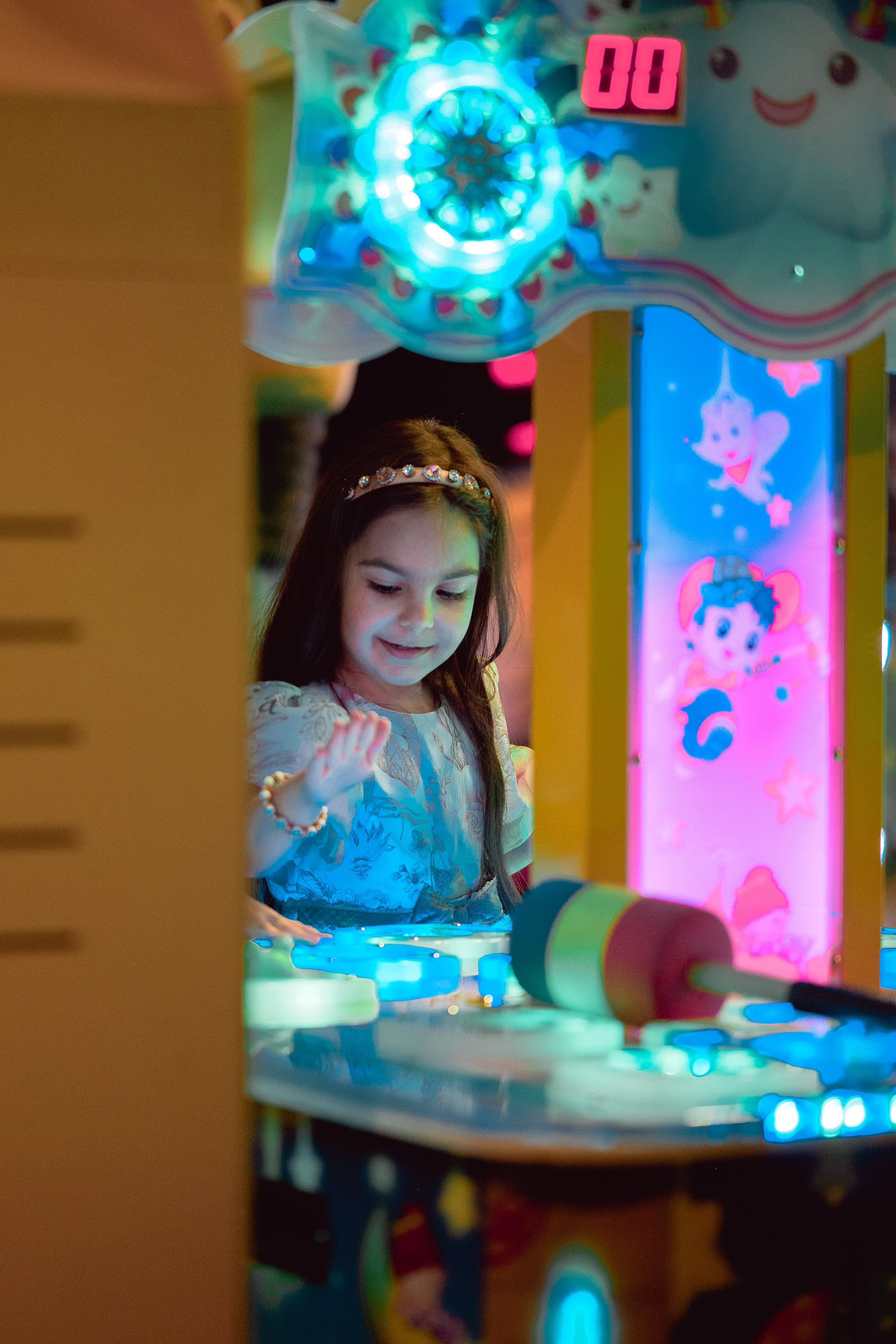 НЕОНОВЫЙ ПРАЗДНИК. Фотограф в Белграде Чугреева Елена