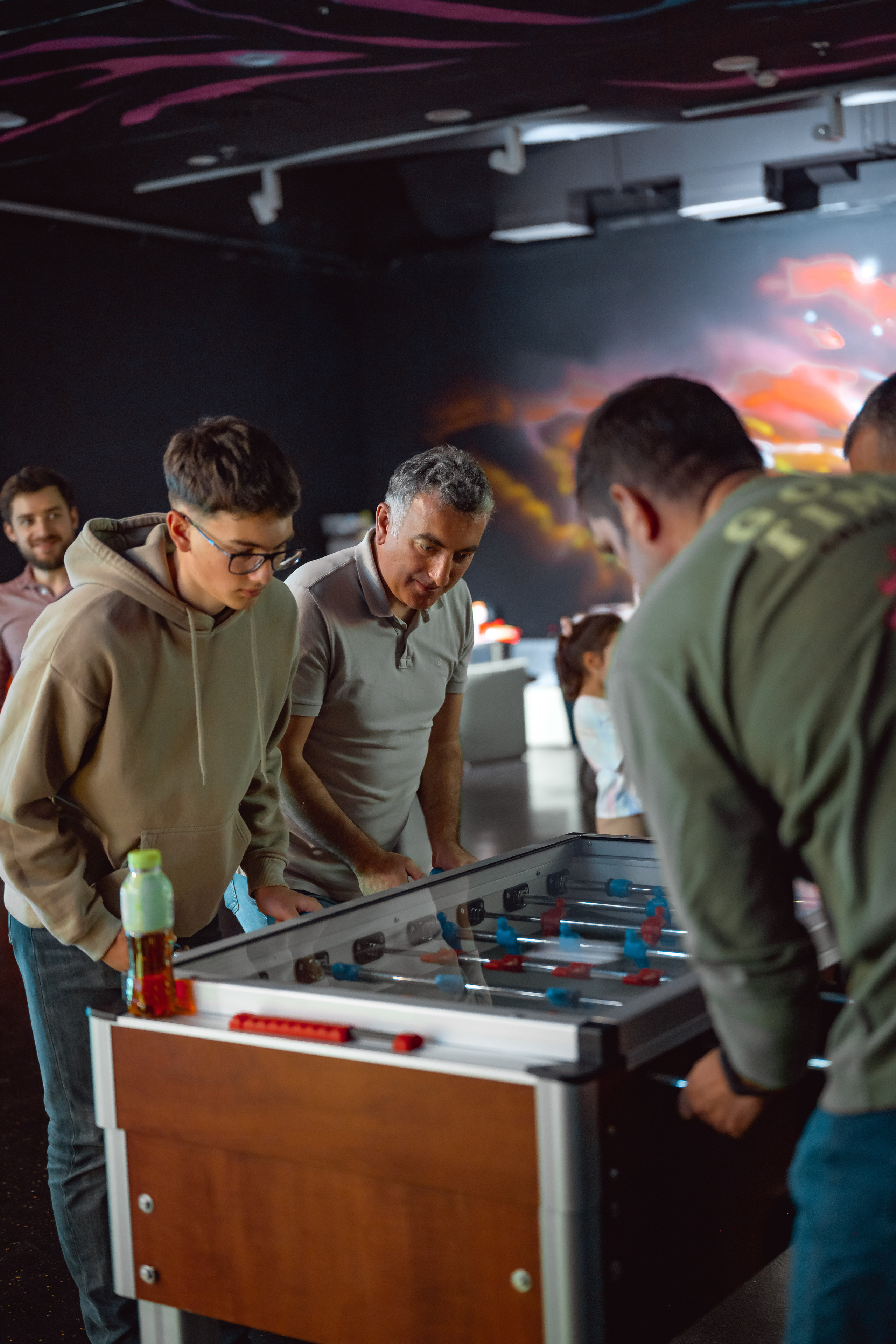 НЕОНОВЫЙ ПРАЗДНИК. Фотограф в Белграде Чугреева Елена