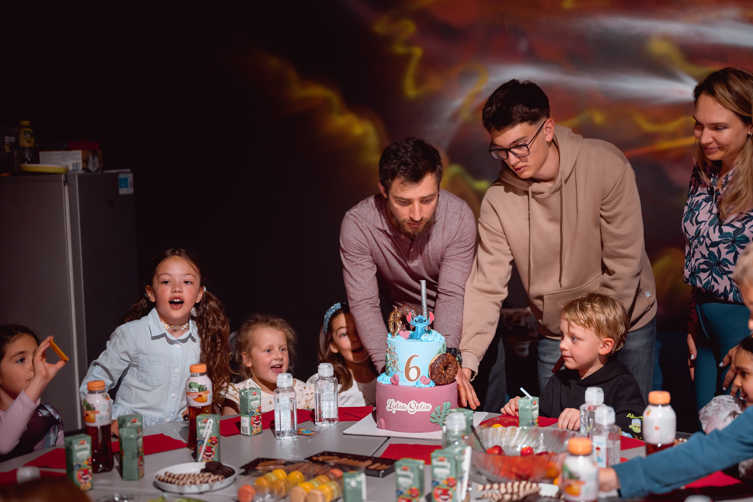 НЕОНОВЫЙ ПРАЗДНИК. Фотограф в Белграде Чугреева Елена