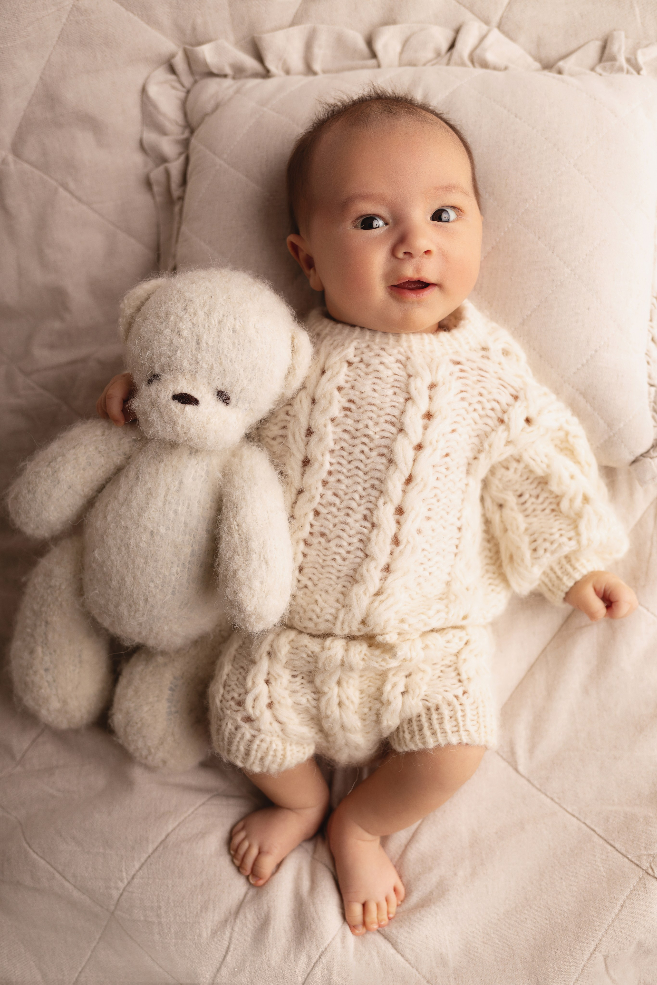 Newborn съемка в стиле Лайф. Фотограф новорожденных малышей в Омске и Омской области Эльвира Камаева