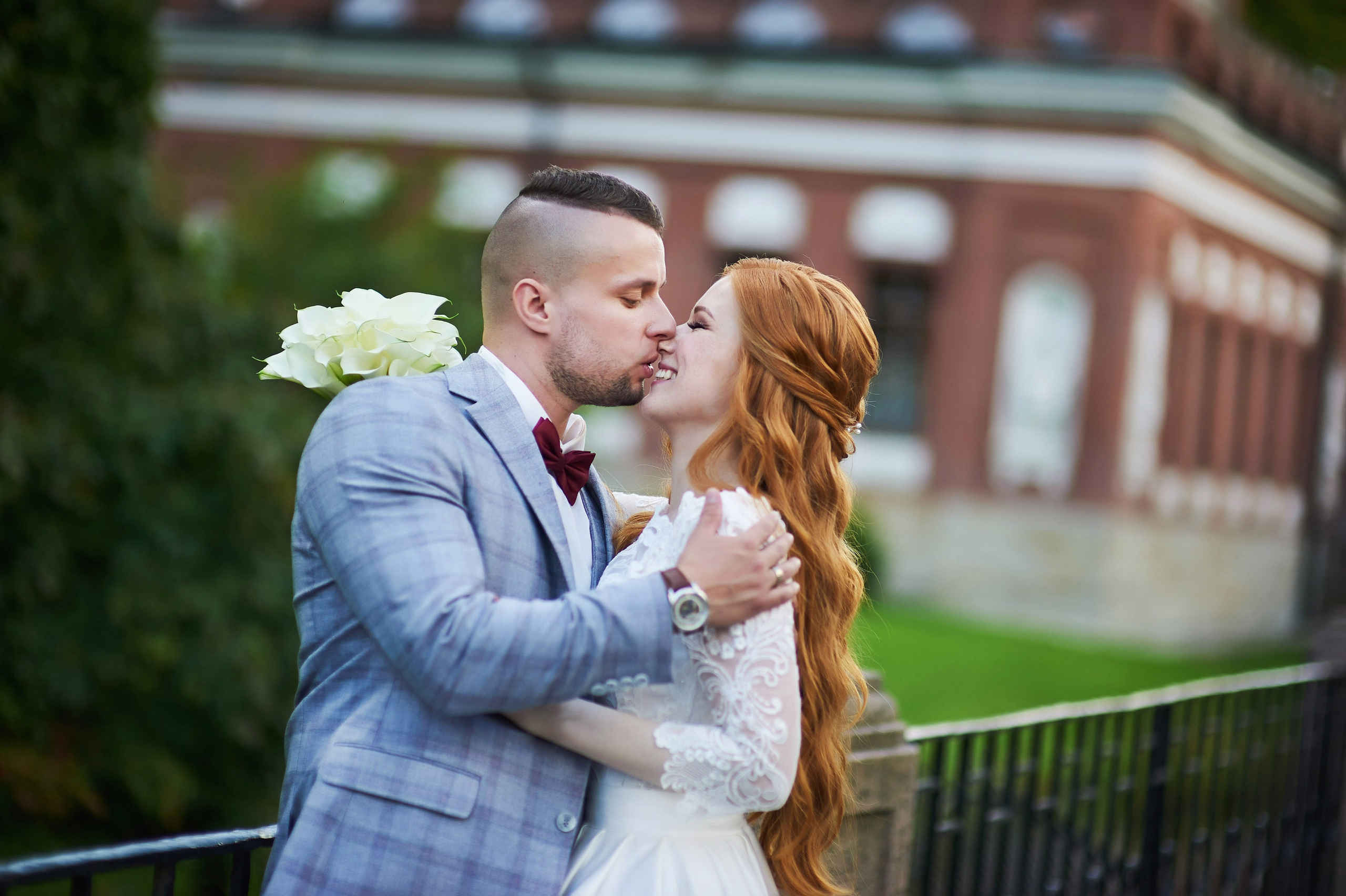 Красивейшая свадебная прогулка для проведения фотосессии своей свадьбы по Екатерининскому парку в Пушкине Наталии и Александра. Портретный, семейный и свадебный фотограф в Санкт-Петербурге и в Пушкине Ширяев Денис