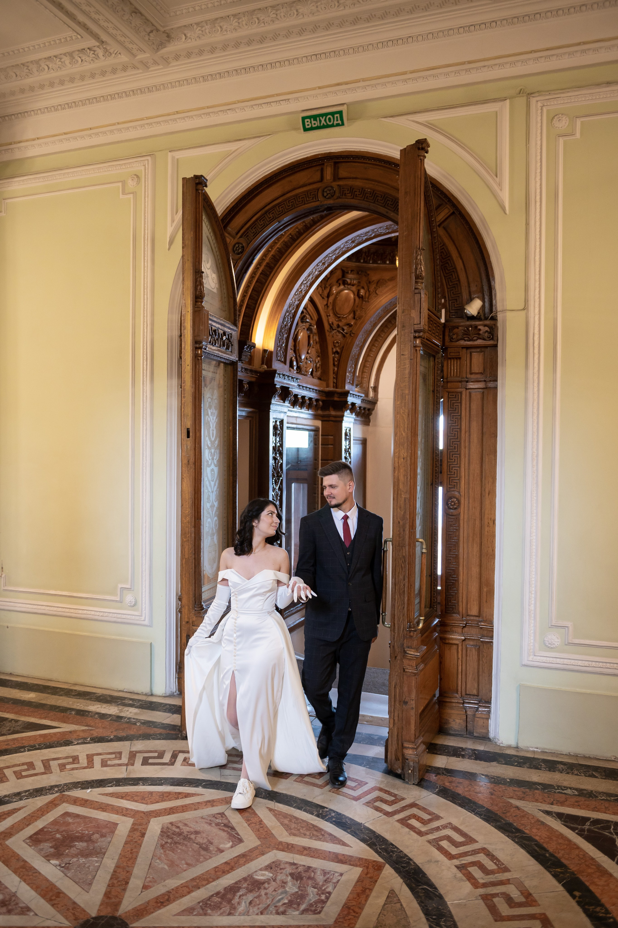 Камерная свадьба в Первом Дворце Бракосочетания №1 на Английской набережной Яны и Евгения. Портретный, семейный и свадебный фотограф в Санкт-Петербурге и в Пушкине Ширяев Денис