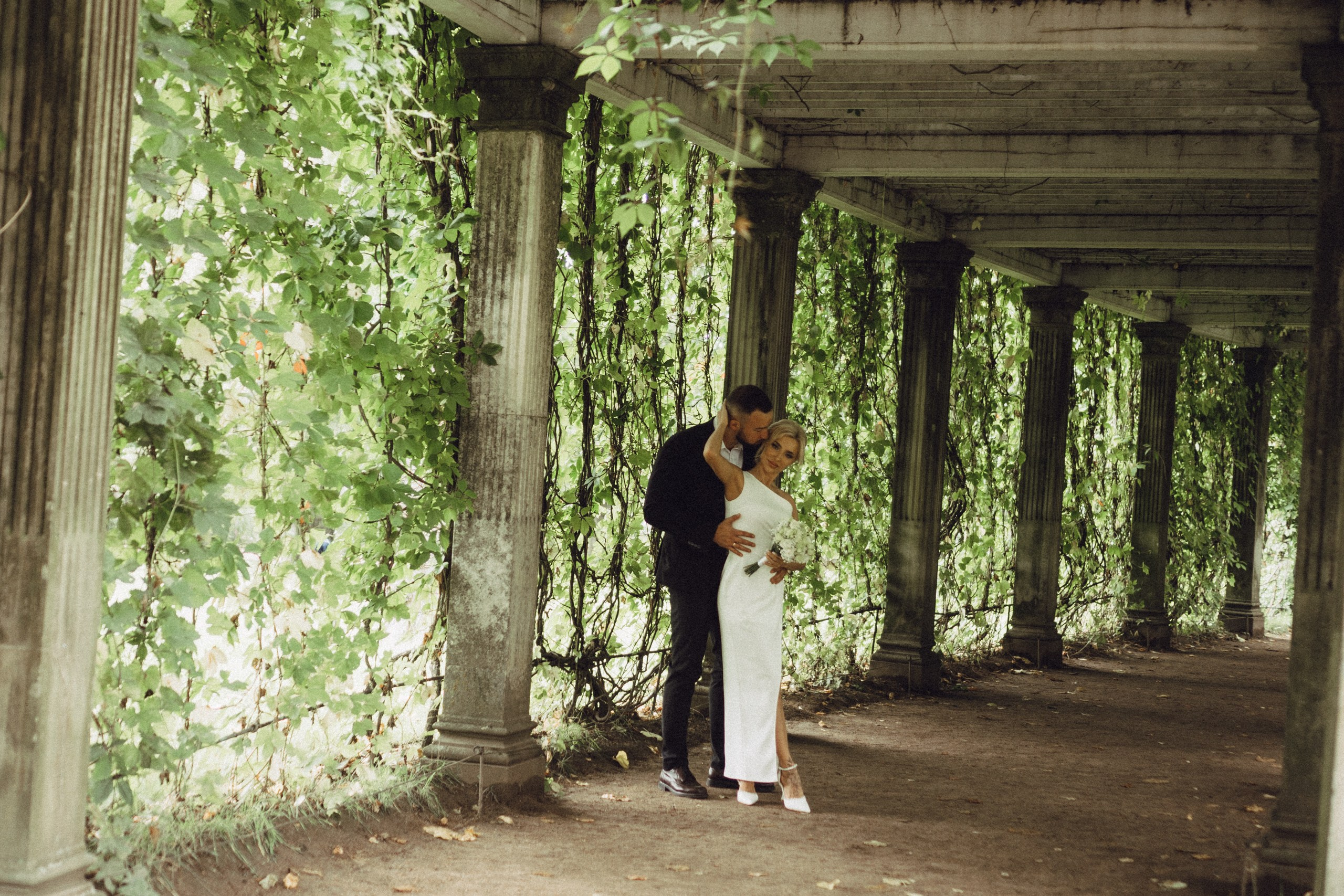 СВАДЕБНАЯ ИСТОРИЯ В ГОРОДЕ ПУШКИН ВОЗЛЕ ЕКАТЕРИНИНСКОГО ДВОРЦА И В ПАРКЕ. Профессиональный фотограф, Санкт-Петербург — Виктория Богомолова