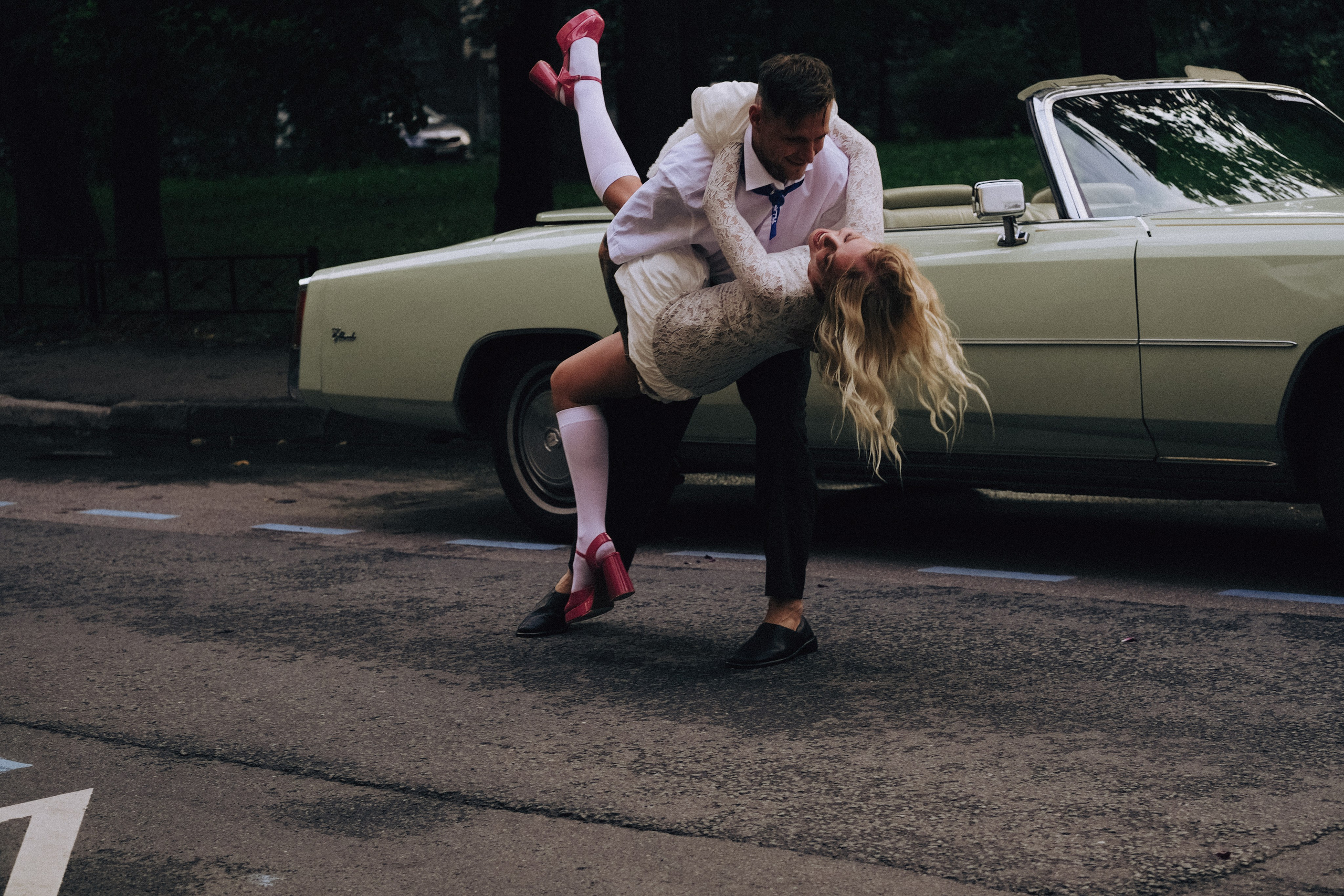 СВАДЕБНАЯ СЬЕМКА С КАБРИОЛЕТОМ В САНТК-ПЕТЕРБУРГЕ НА ПЕТРОГРАДКЕ В ОТЕЛЕ ПАНОРАМИКА. Профессиональный фотограф, Санкт-Петербург — Виктория Богомолова