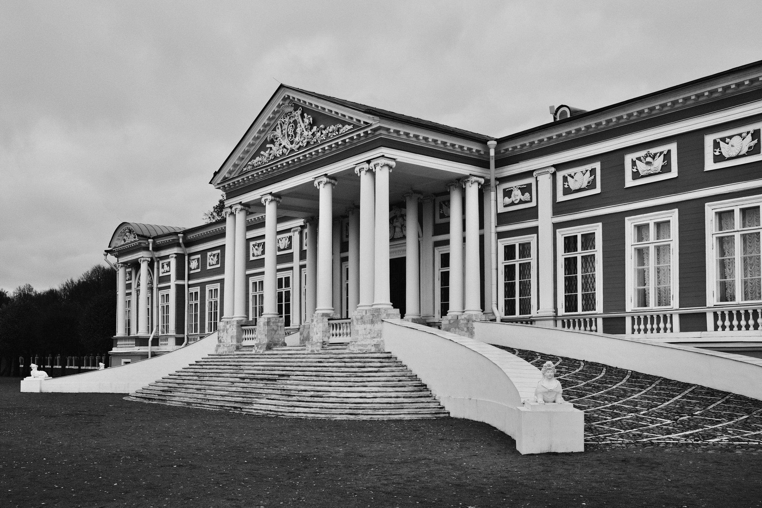 Музей-усадьба Кусково. Цвет. Авто и мотоспорт — фотограф Антон Медведев iCoguar