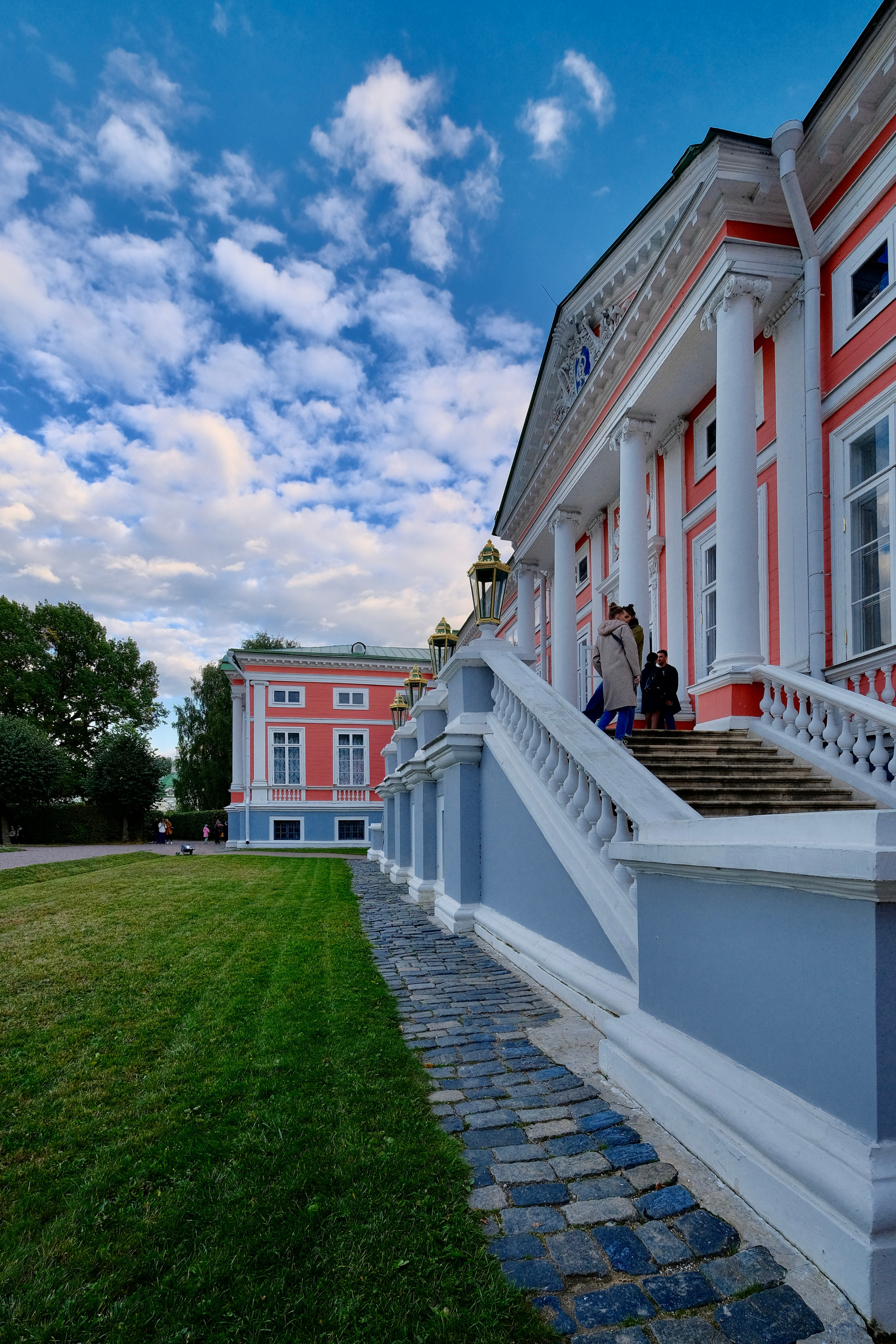 Музей-усадьба Кусково. Монохром. Авто и мотоспорт — фотограф Антон Медведев iCoguar