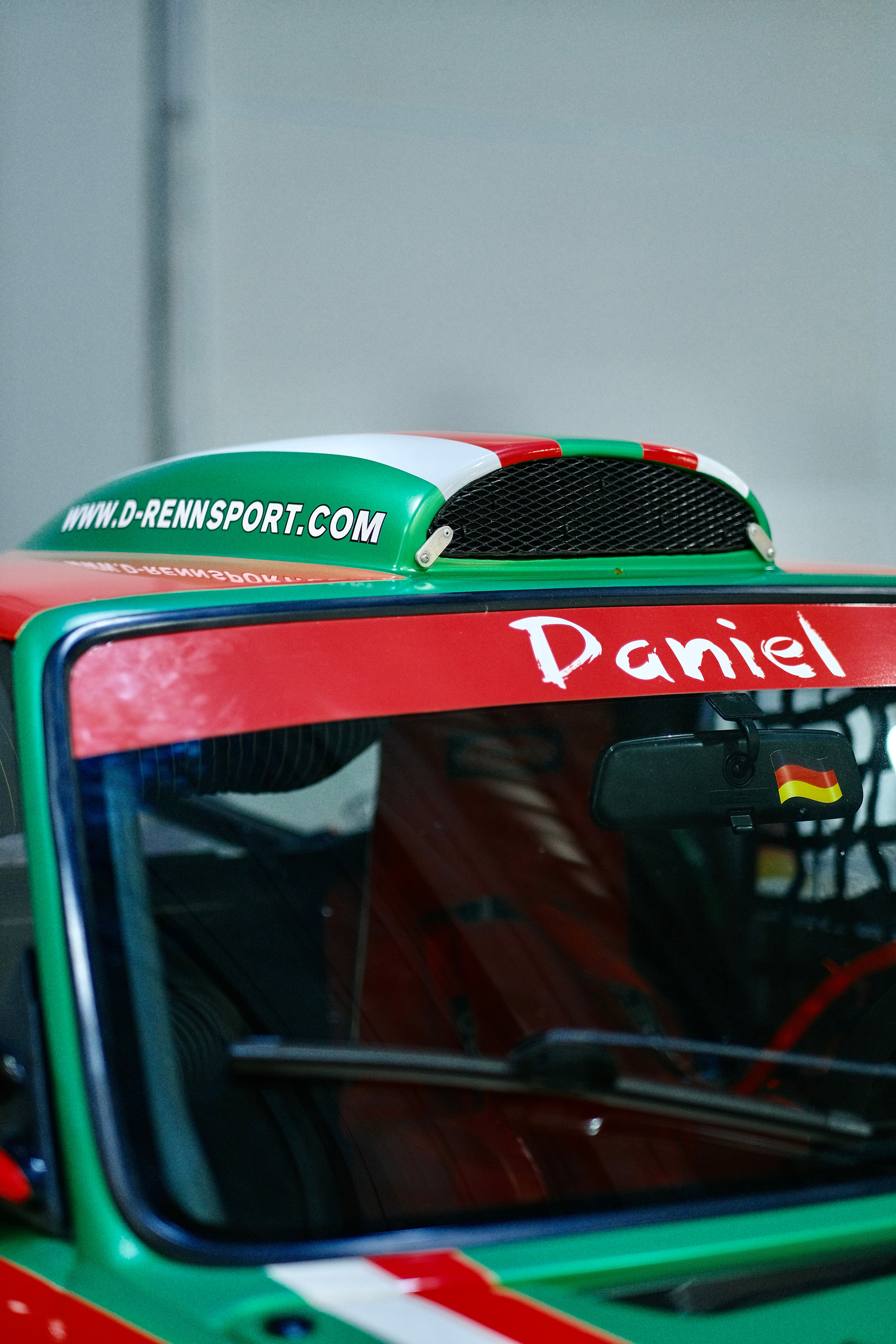 FIAT X1/9 Олдтаймер Галерея Крокус Москва 2022  iCoguar