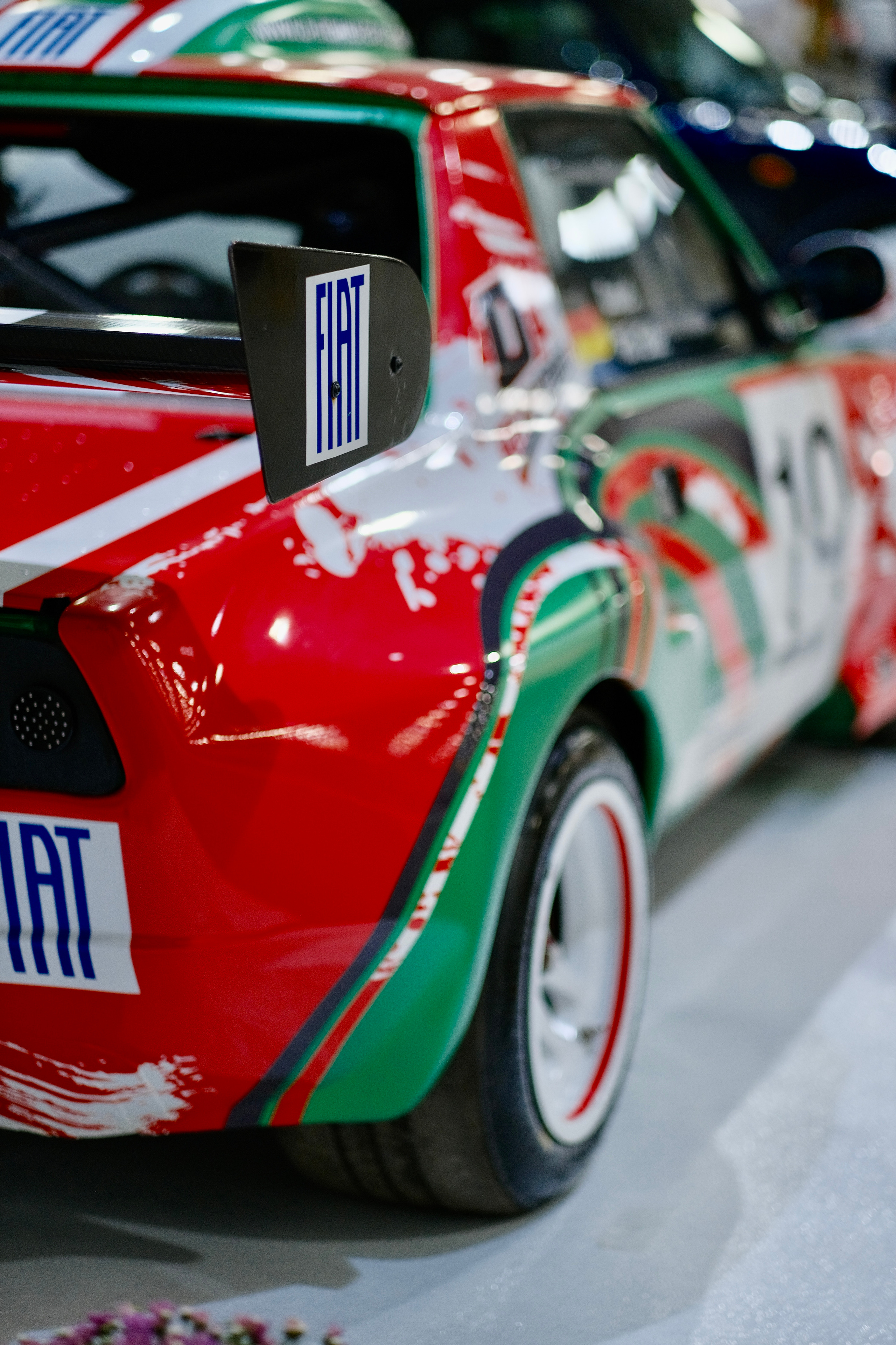 FIAT X1/9 Олдтаймер Галерея Крокус Москва 2022  iCoguar