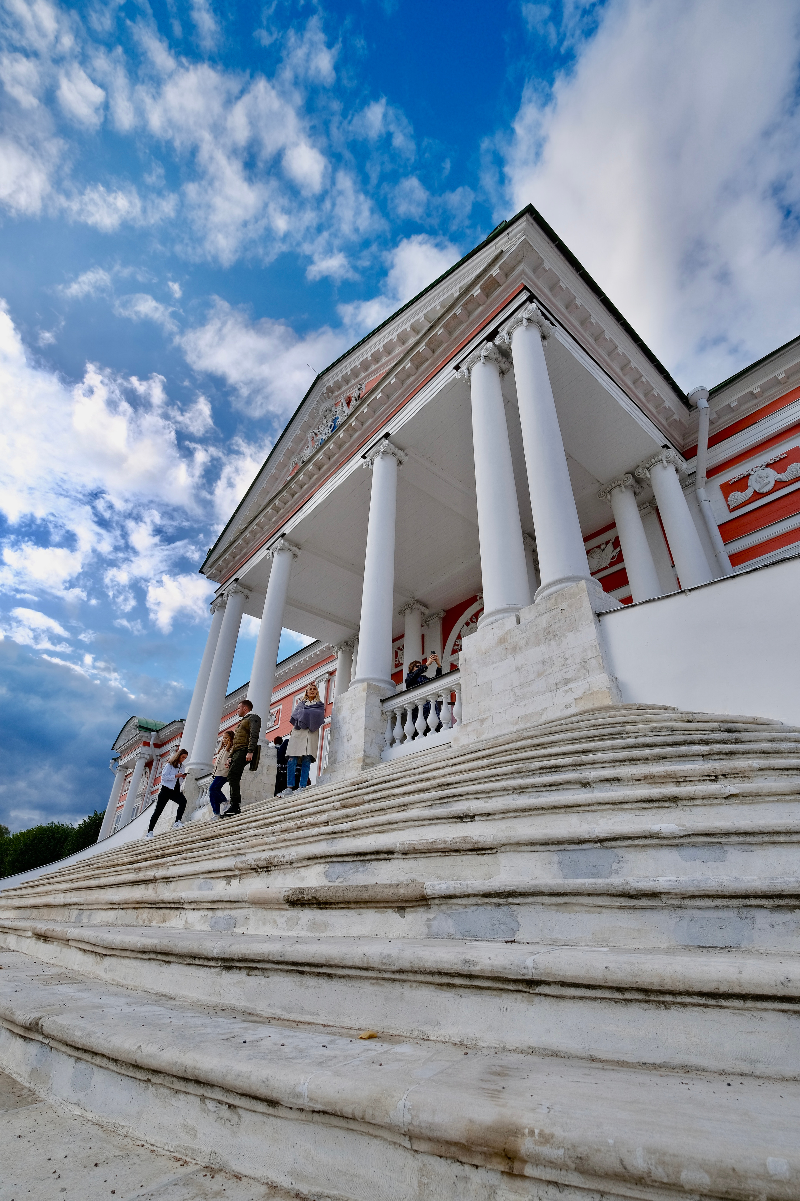 Музей-усадьба Кусково. Монохром. Авто и мотоспорт — фотограф Антон Медведев iCoguar