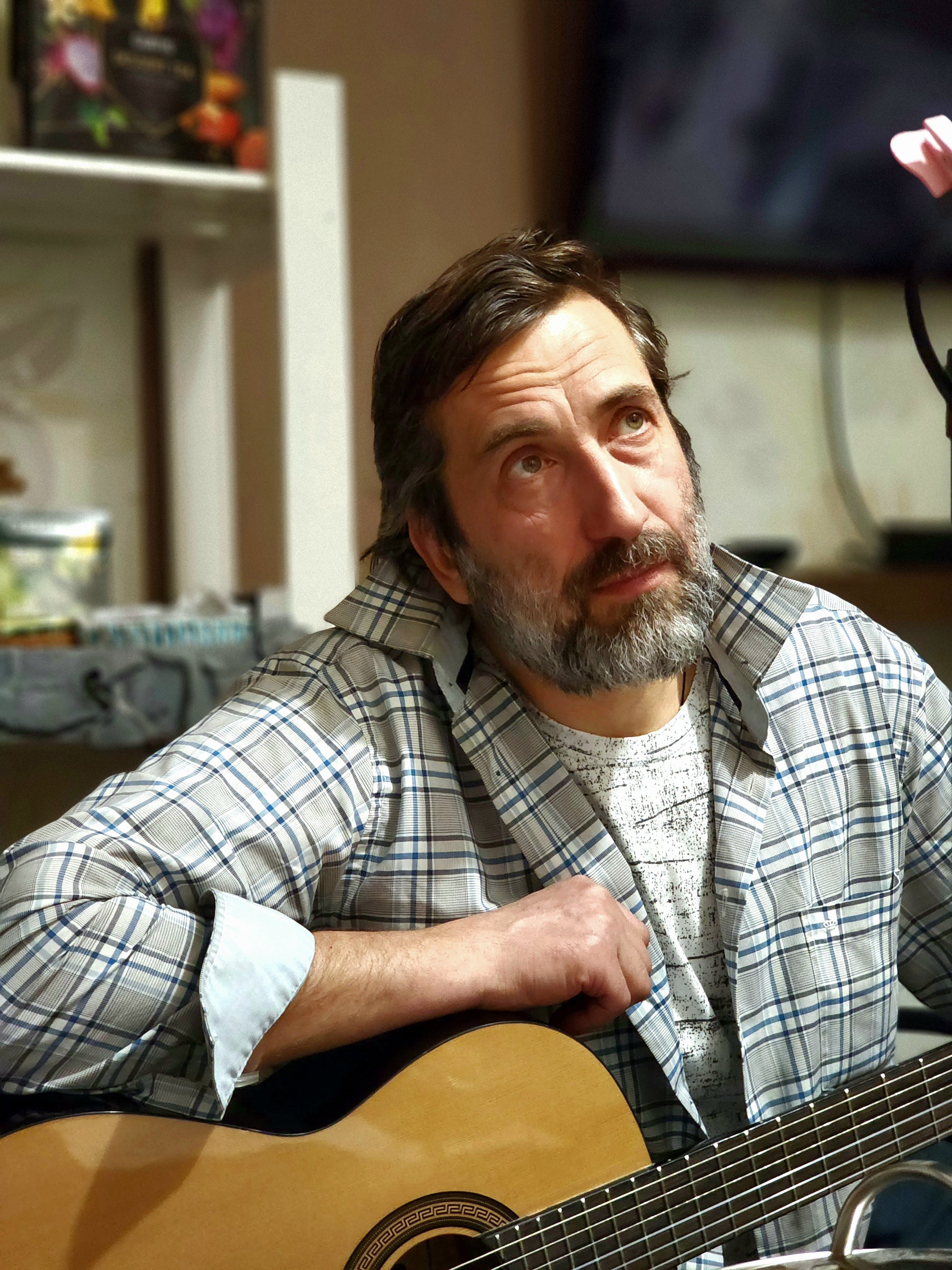 Поэт Игорь кочетков