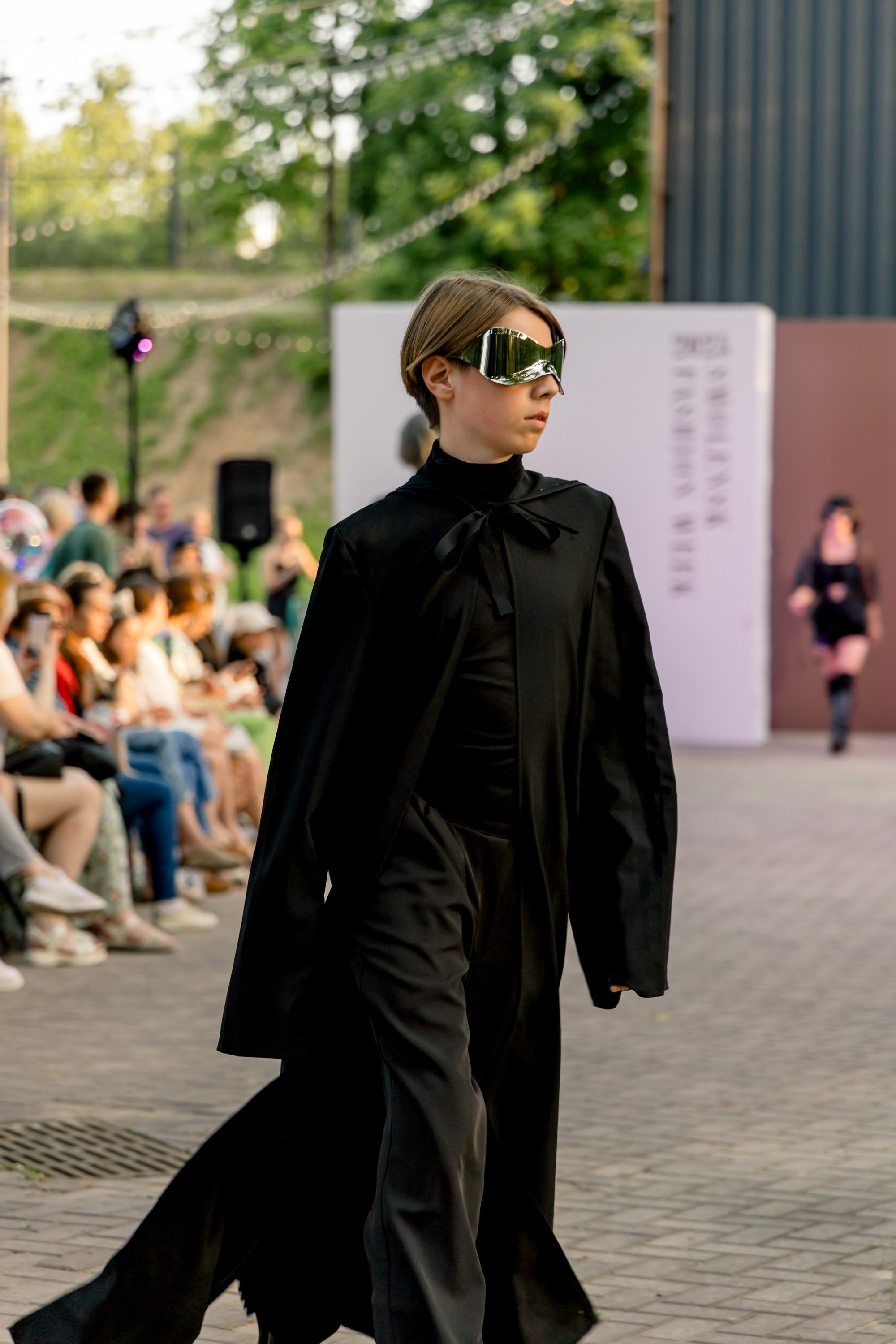 Smolensk Fashion Week 2025_показы_ДЕНЬ 1_ВЕЧЕРНИЙ ПОКАЗ_19:00. Главная