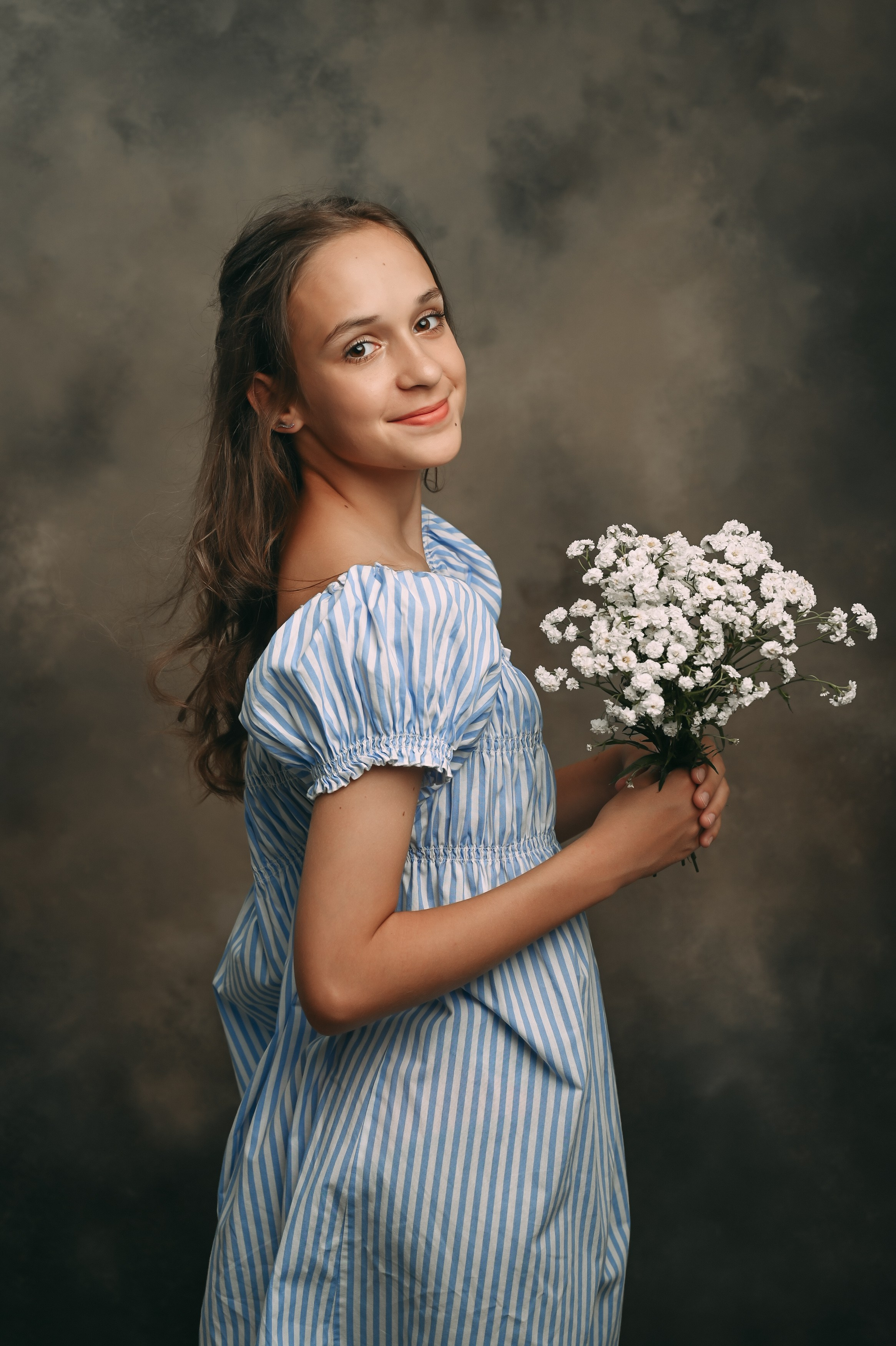 Портреты с цветами. Детский и семейный фотограф