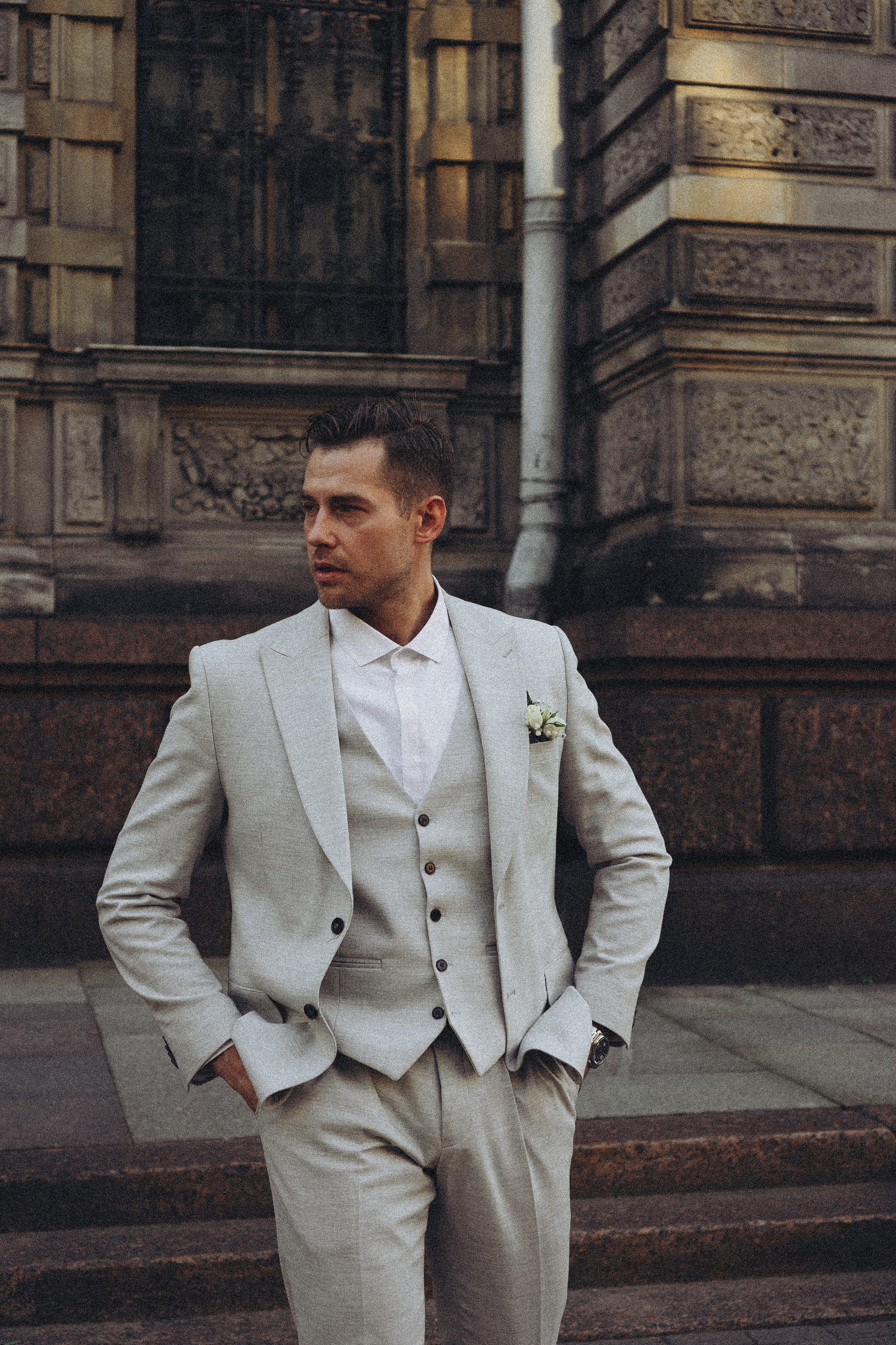 Свадебная сьемка у академии Штиглица. Профессиональный фотограф, Санкт-Петербург — Виктория Богомолова