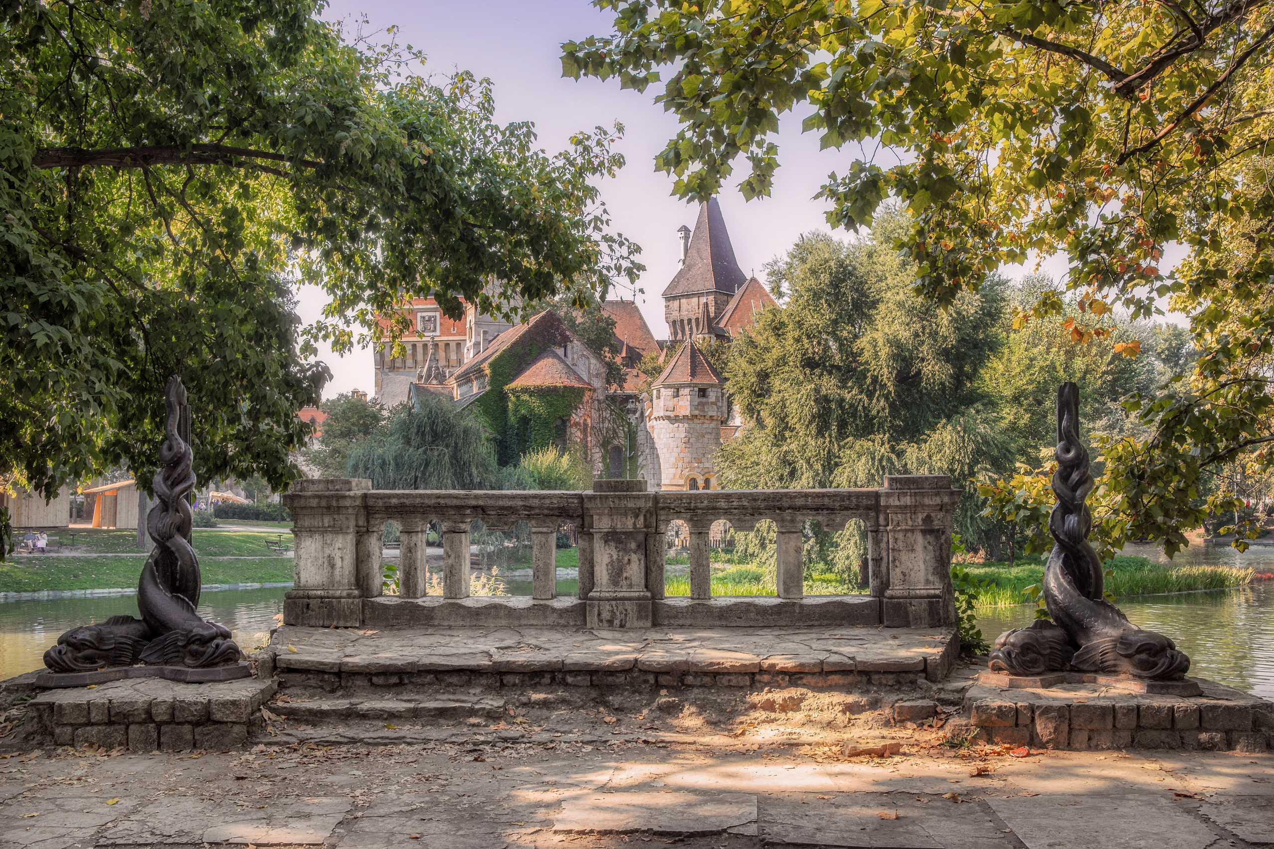 Замок Вайдахуньяд в Будапеште