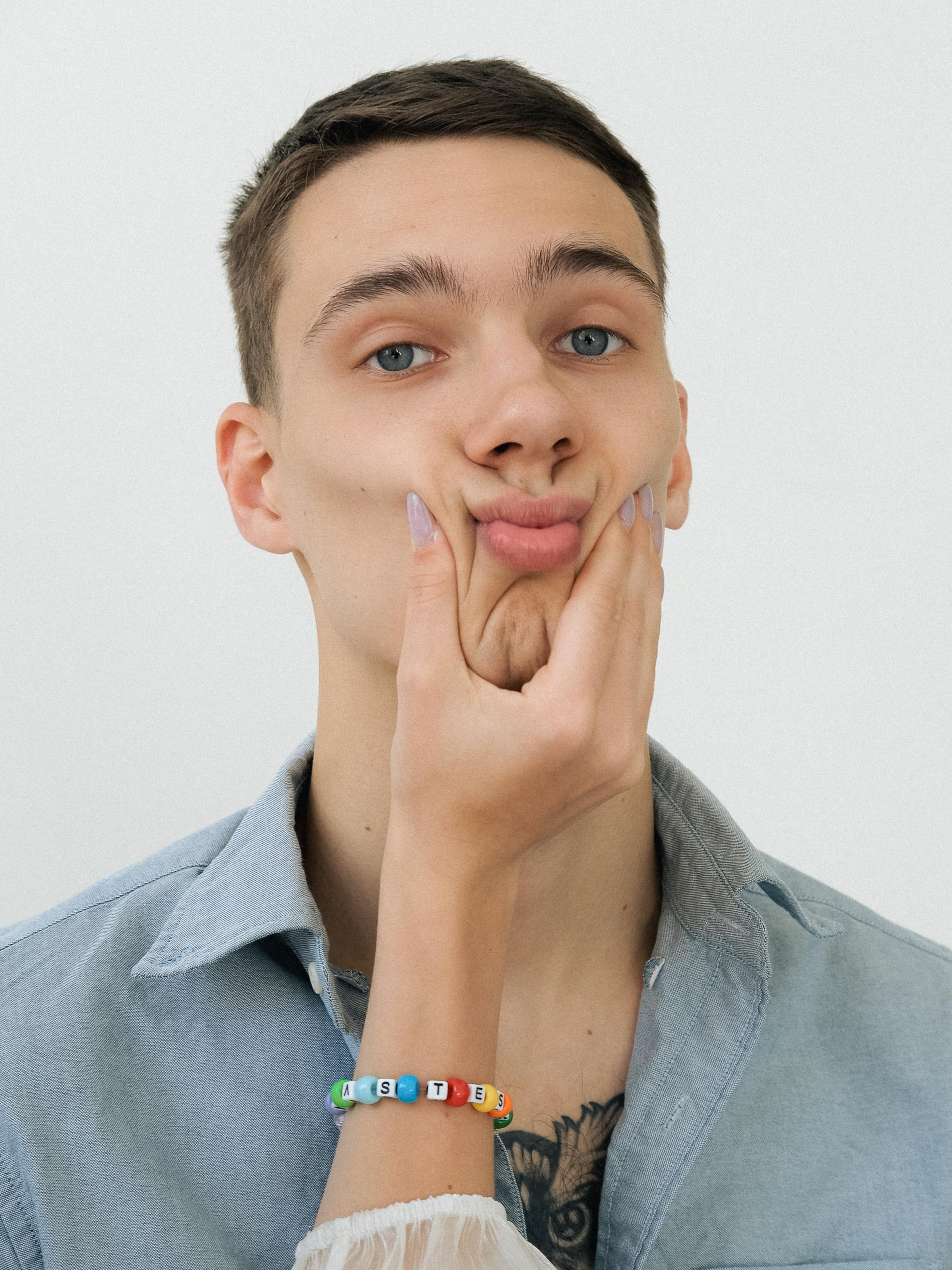 CASES: INDIVIDUAL. CHRISTINA GRIG // photographer, content creator