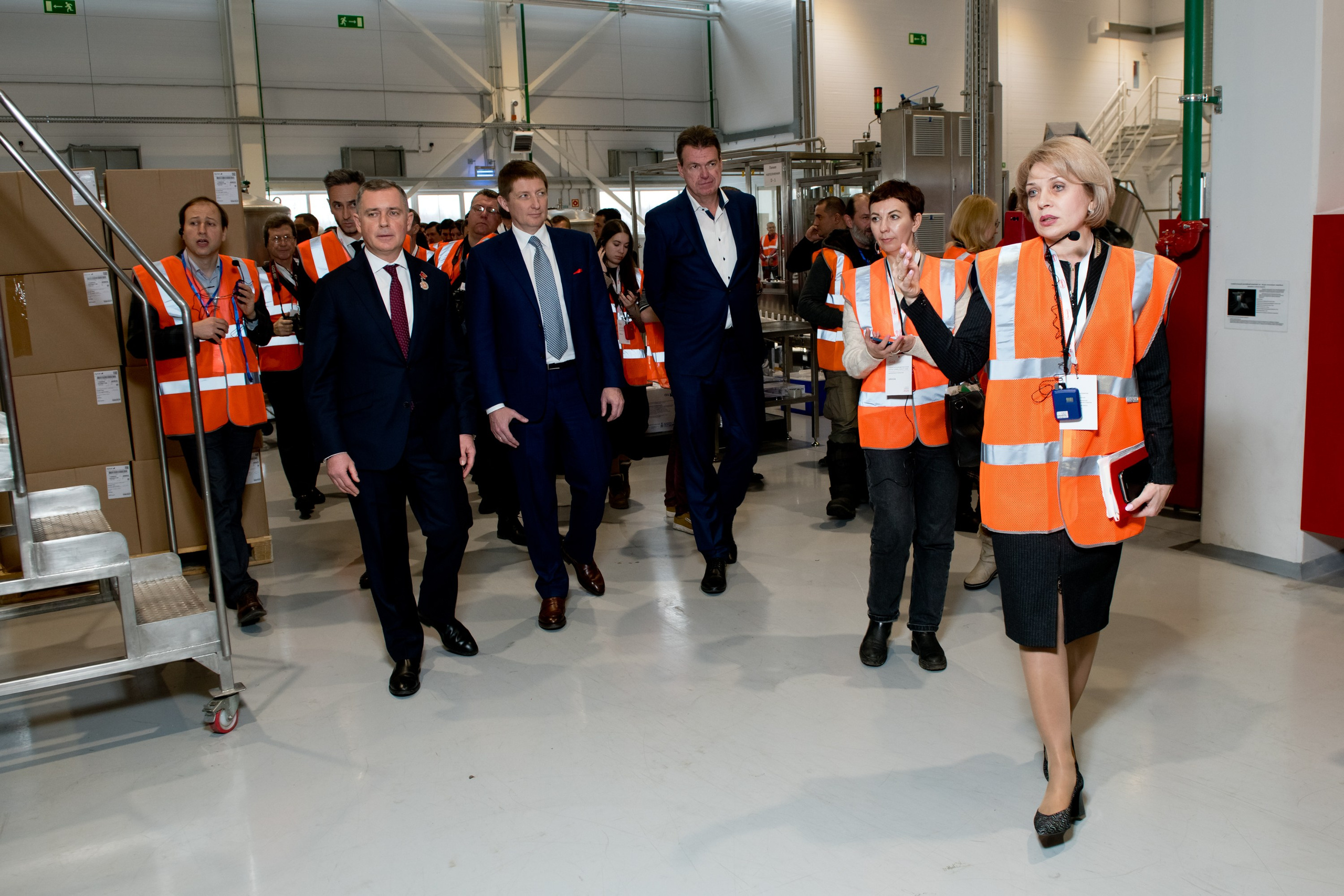 Открытие завода Henkel в Ногинске. Репортажный фотограф и видеограф Слава Думчев. Тимбилдинги, отчетники, корпоративы