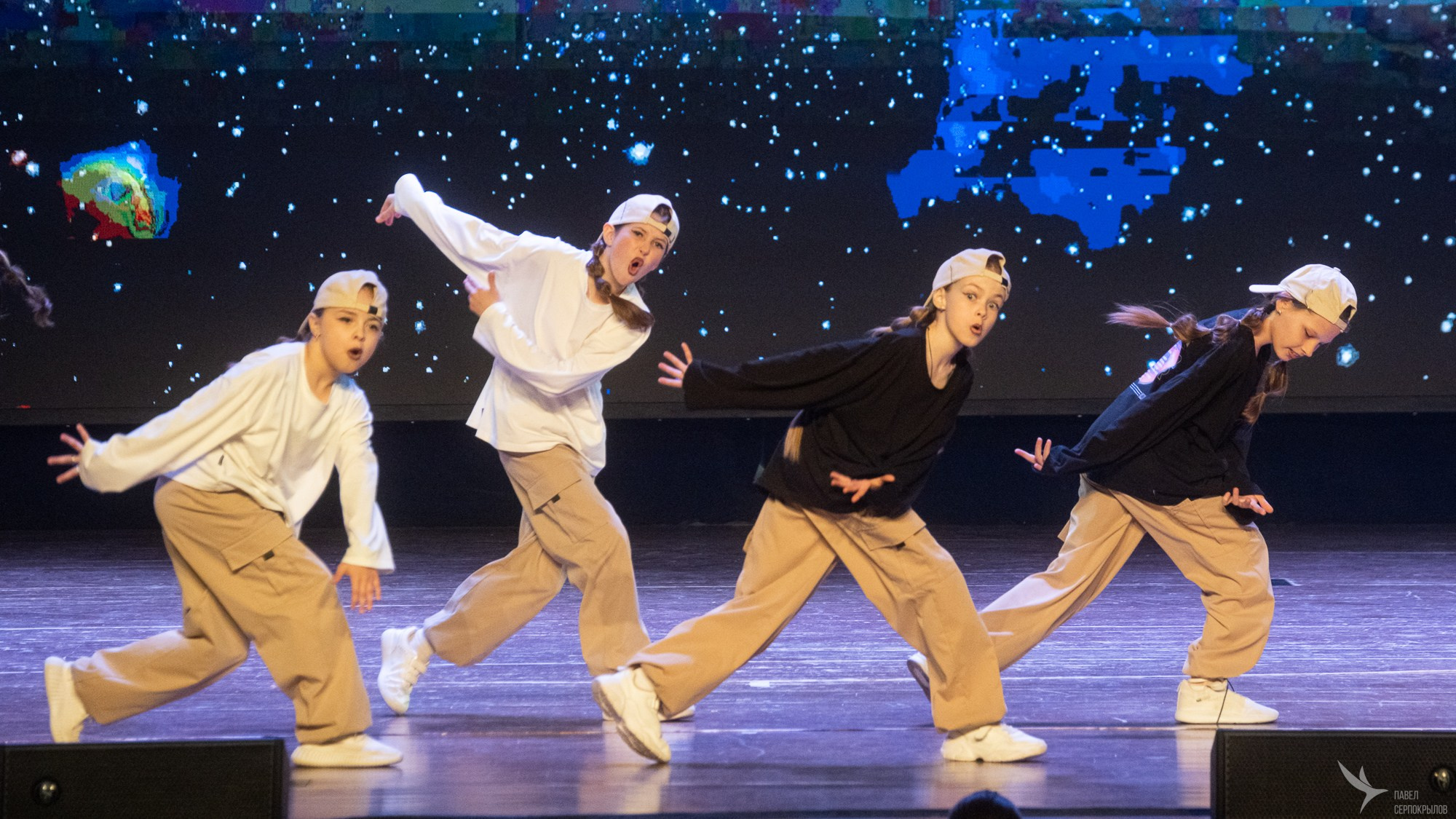 DR dance crew. Репортажный фотограф в Казани Павел Серпокрылов