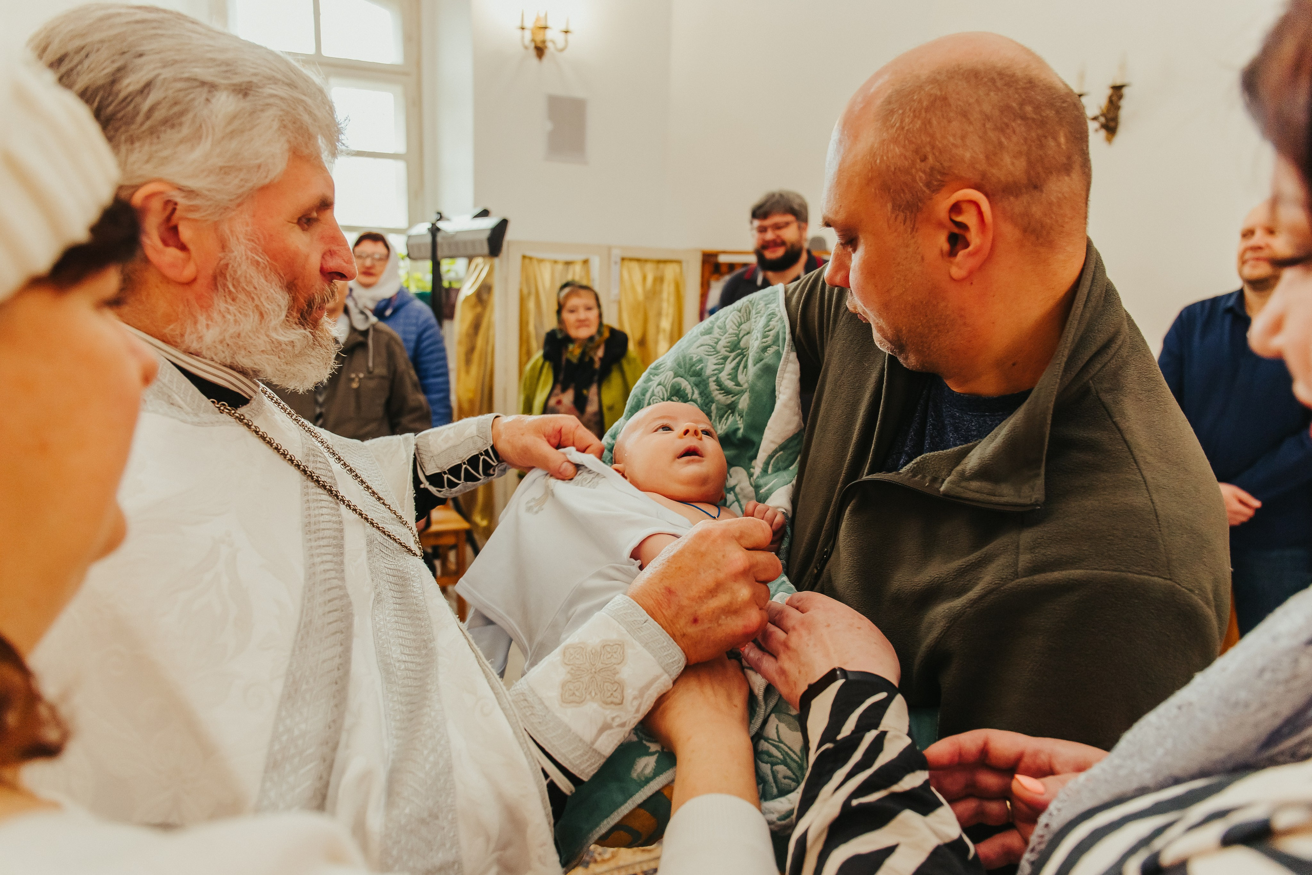 Фотосъемка крещения ребенка. Фотограф новорожденных и детский в Сергиевом Посаде Кругликова Юлия