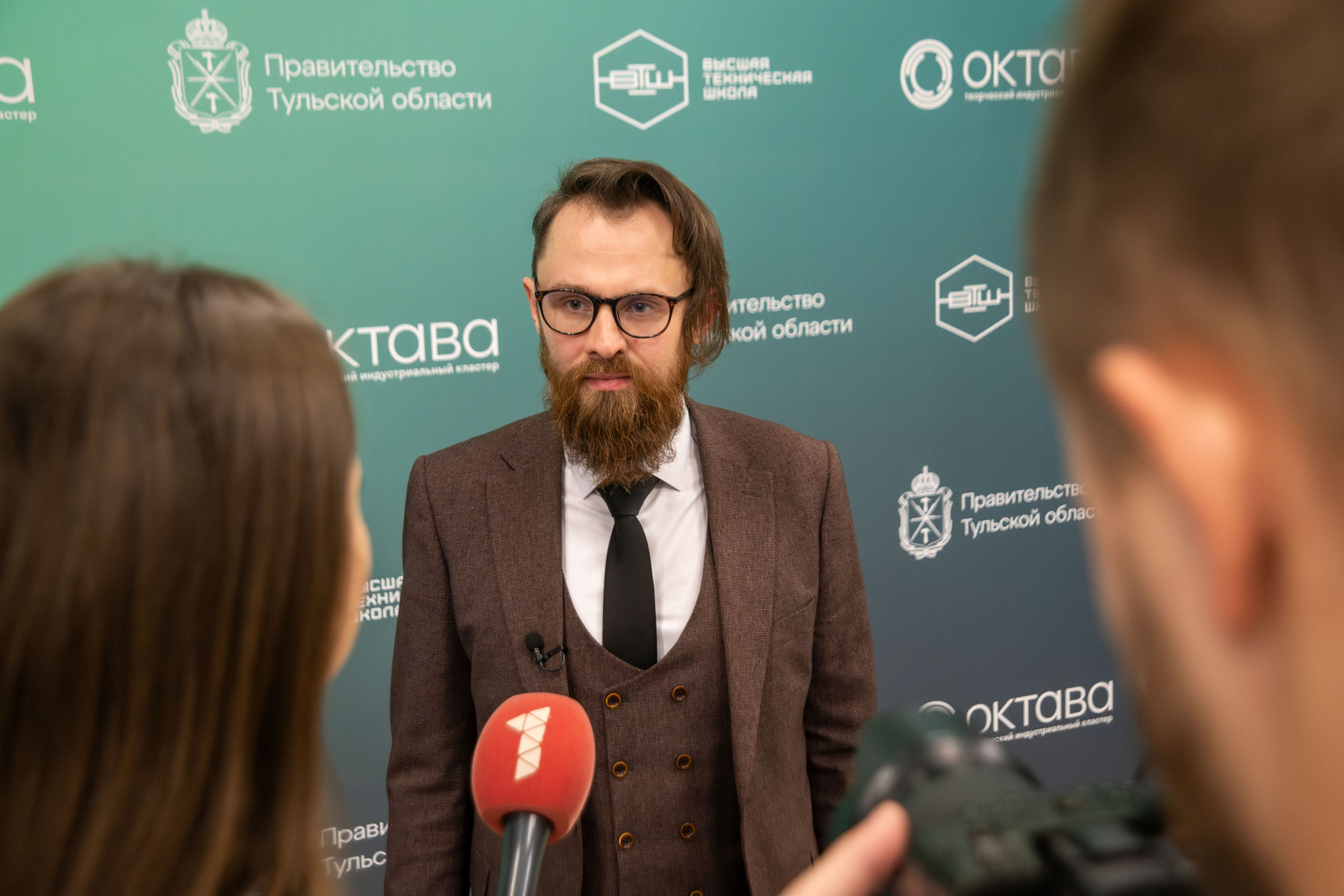 АСИ+ВЭБ. Большакова Полина — фотограф в Туле