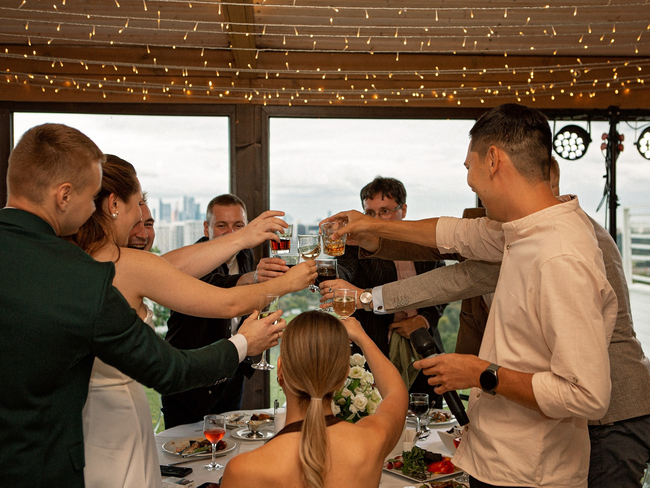 Свадьба на природе. Свадебный и портретный фотограф Москва