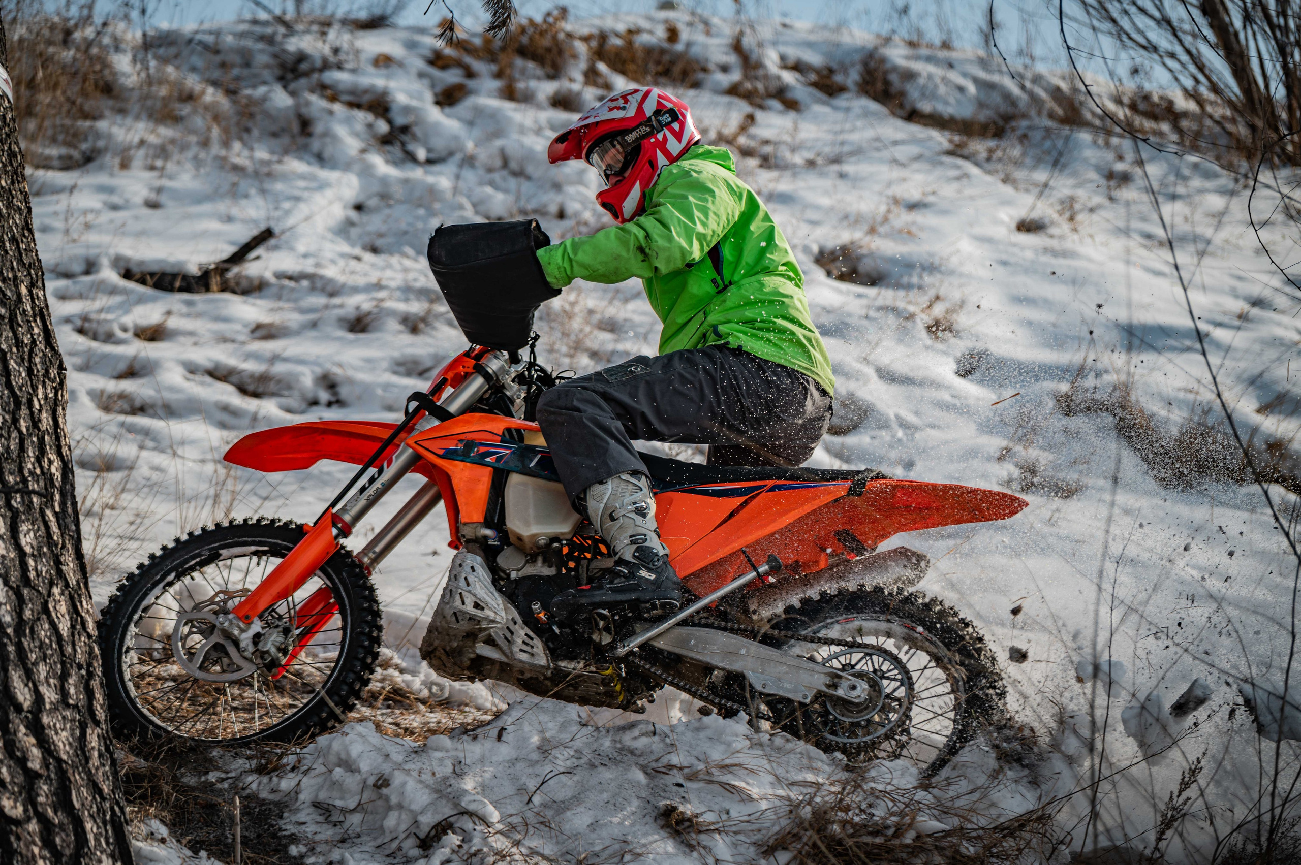 Мотокросс 23.02.2024. Портретный фотограф в Ангарске Артём Иванов