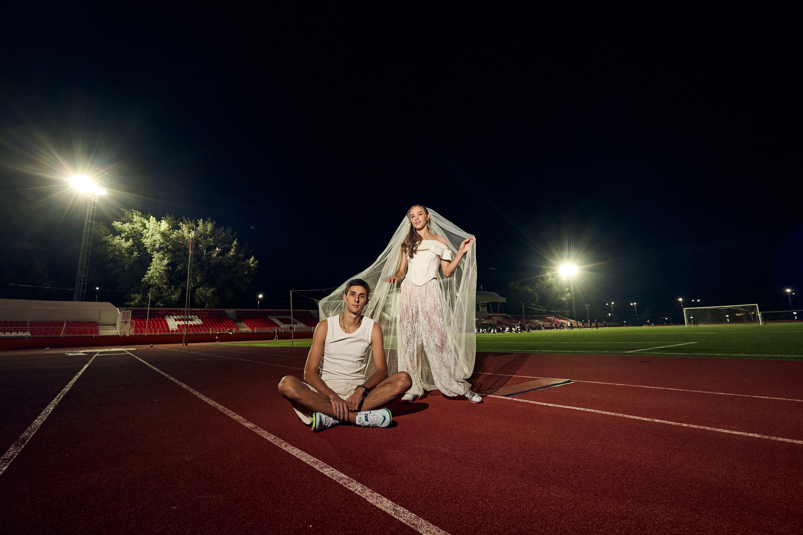 Love-story на стадионе. Свадебный фотограф в Армавире Николай Манвелов