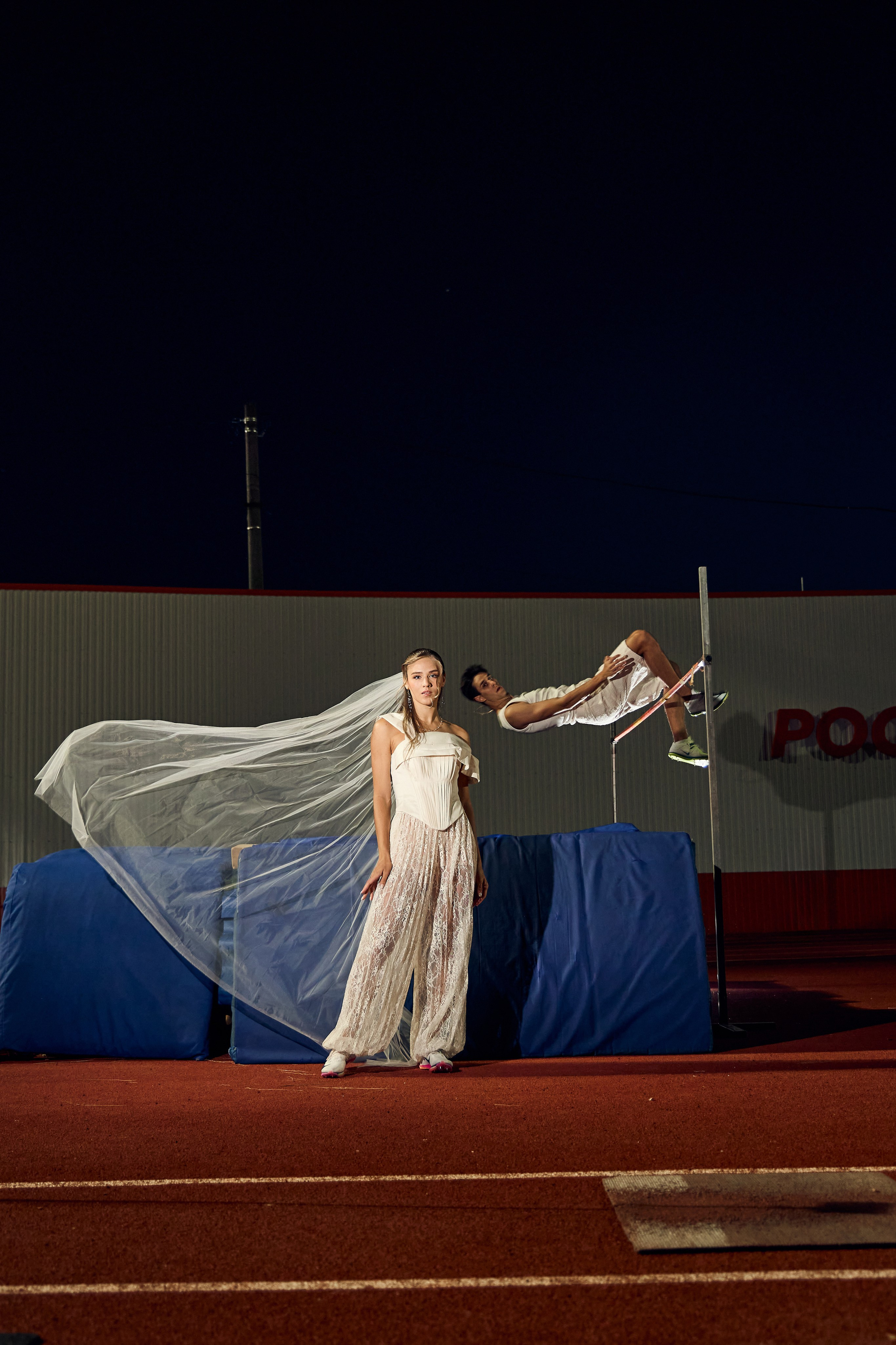 Love-story на стадионе. Свадебный фотограф в Армавире Николай Манвелов