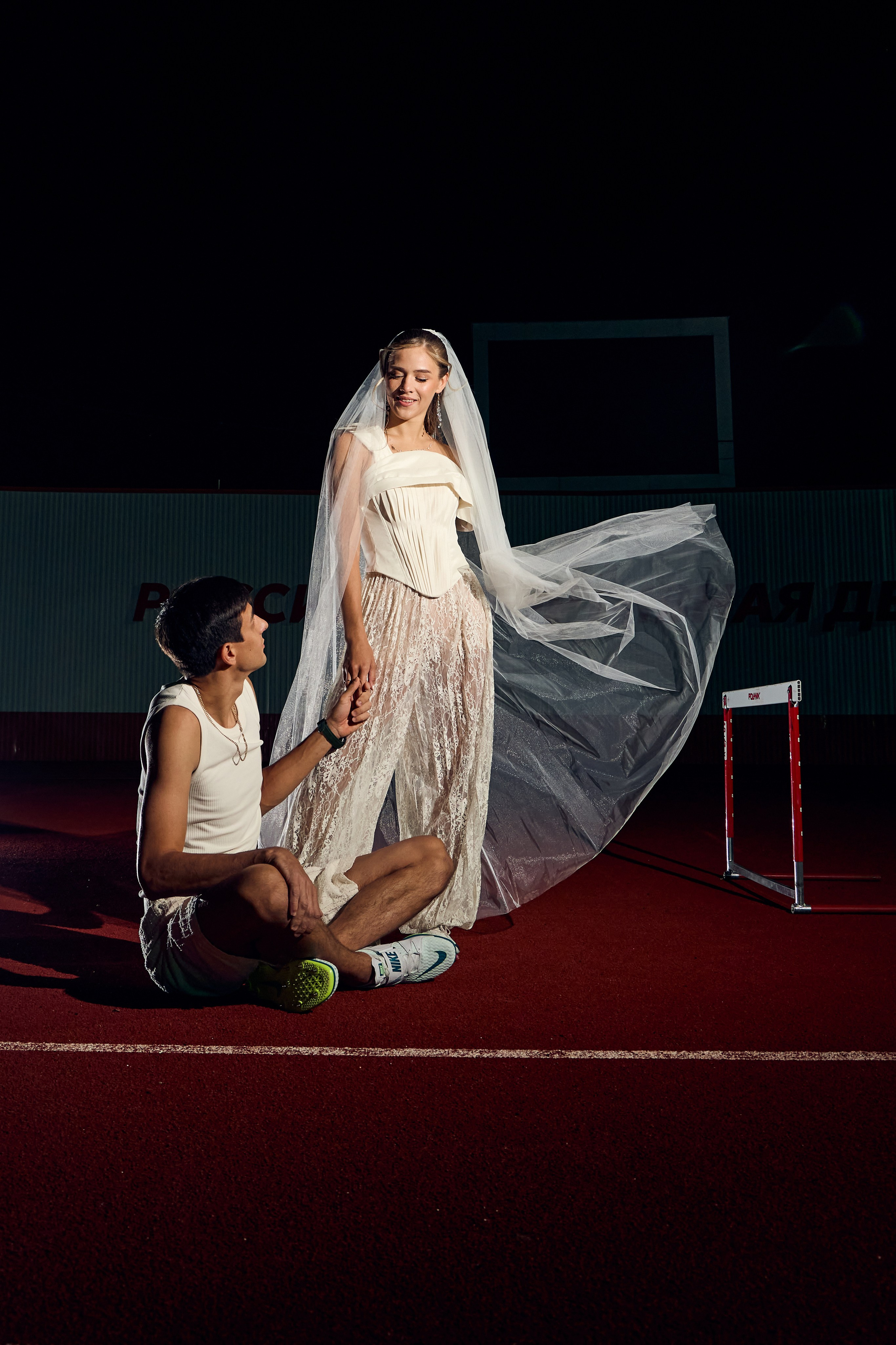 Love-story на стадионе. Свадебный фотограф в Армавире Николай Манвелов