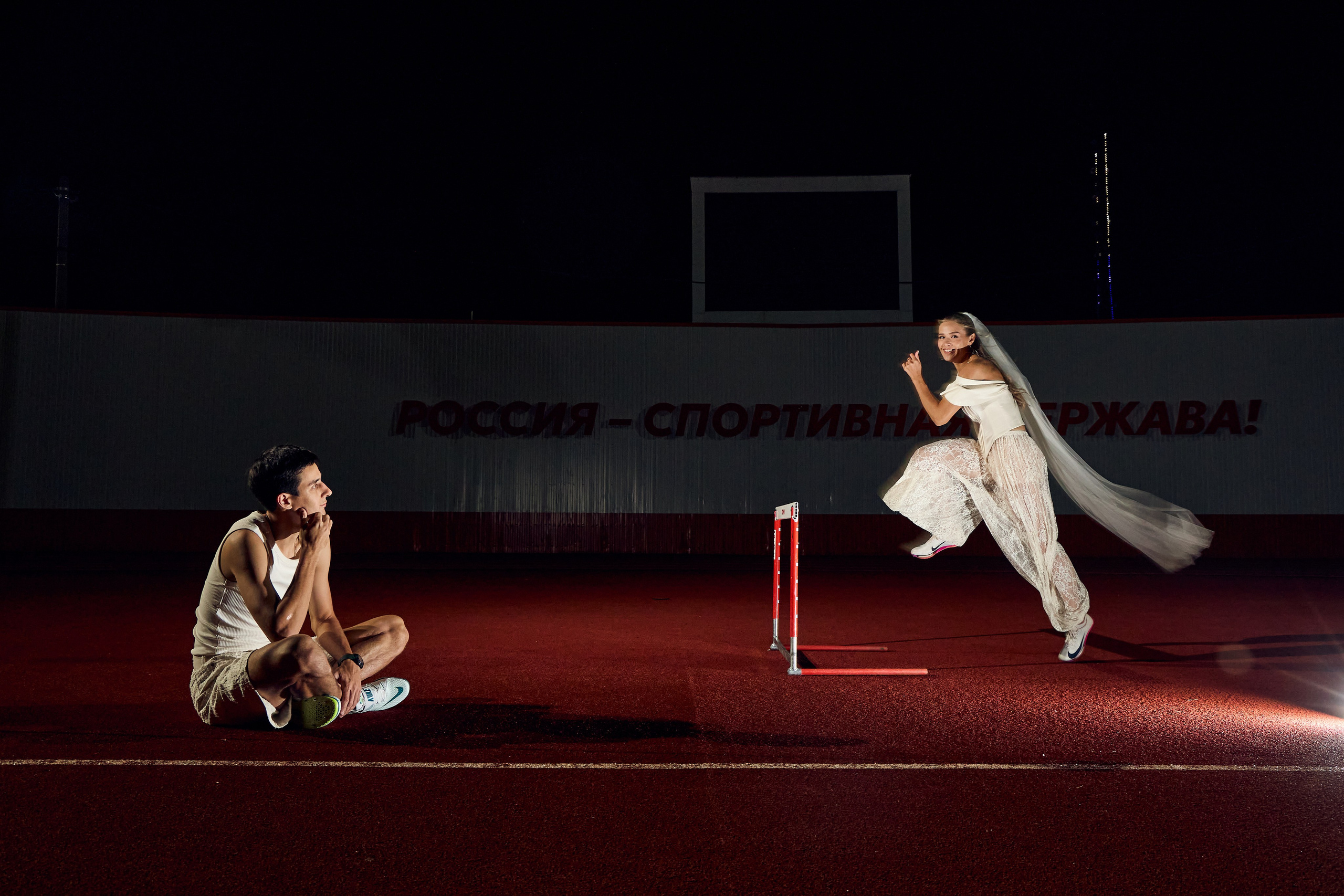 Love-story на стадионе. Свадебный фотограф в Армавире Николай Манвелов