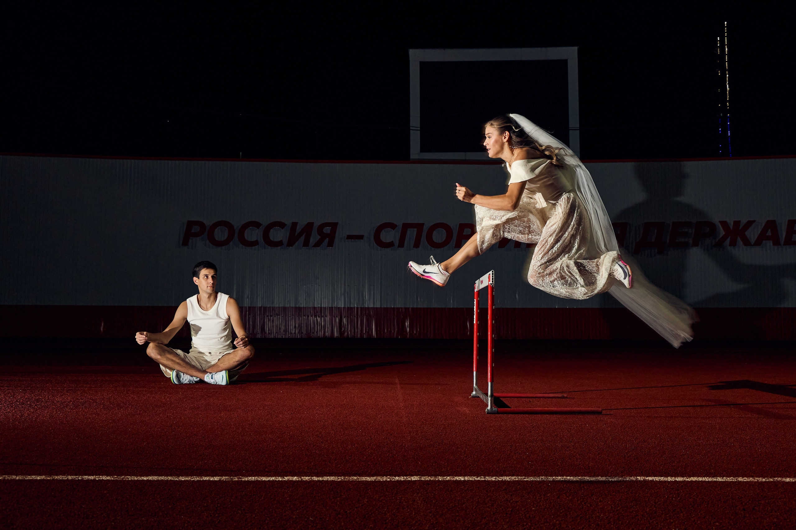 Love-story на стадионе. Свадебный фотограф в Армавире Николай Манвелов