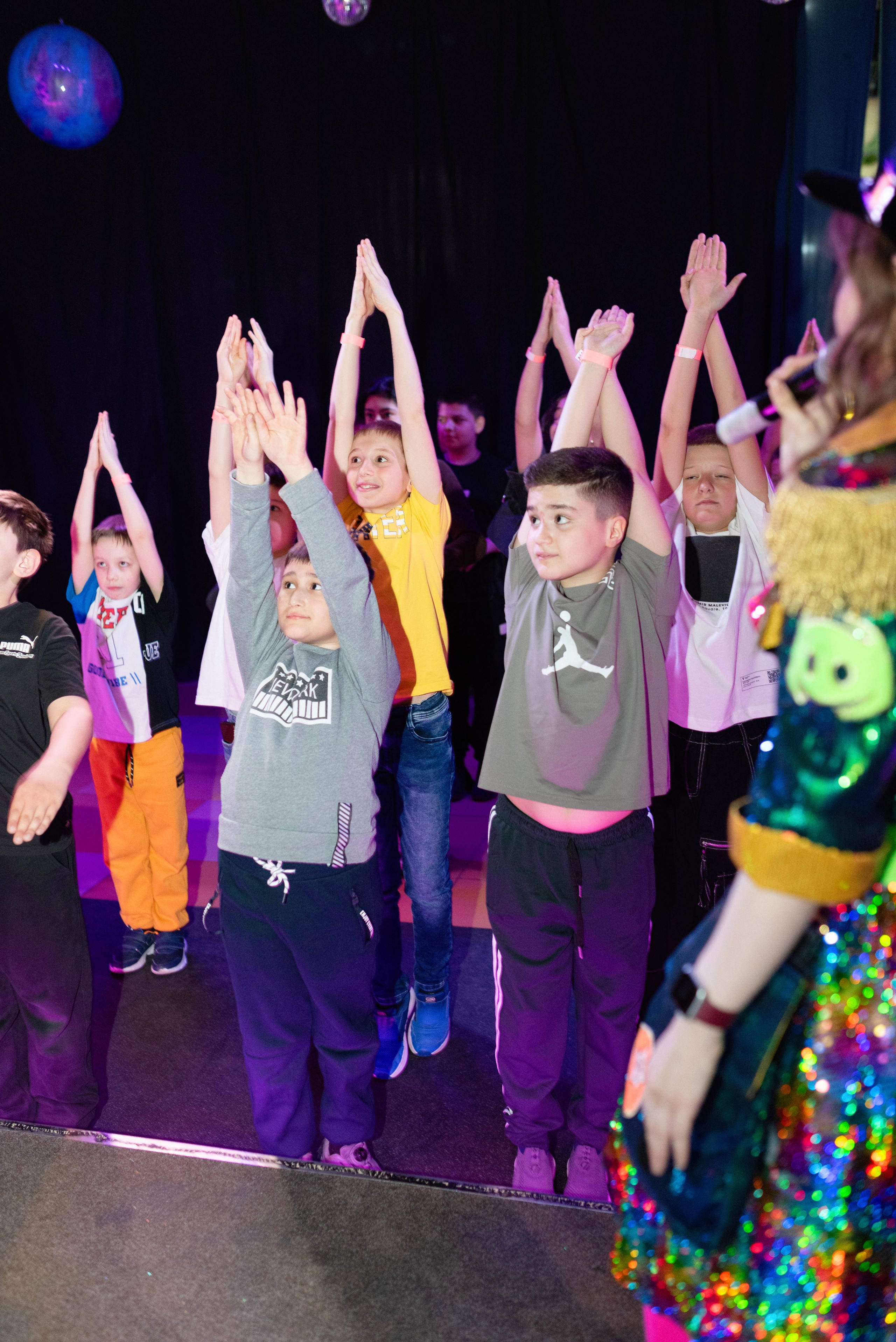 Съёмка выпускного для 4 класса. Детский и семейный фотограф в Сургуте и Нефтеюганске Анна Старцева