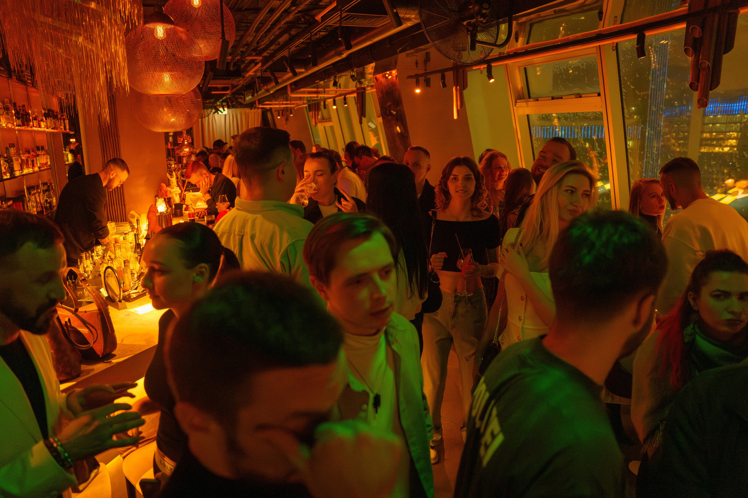 Вечеринка INSTADIUM репортажный фотограф Саша Дружинина. Репортажный фотограф в Москве Саша Дружинина