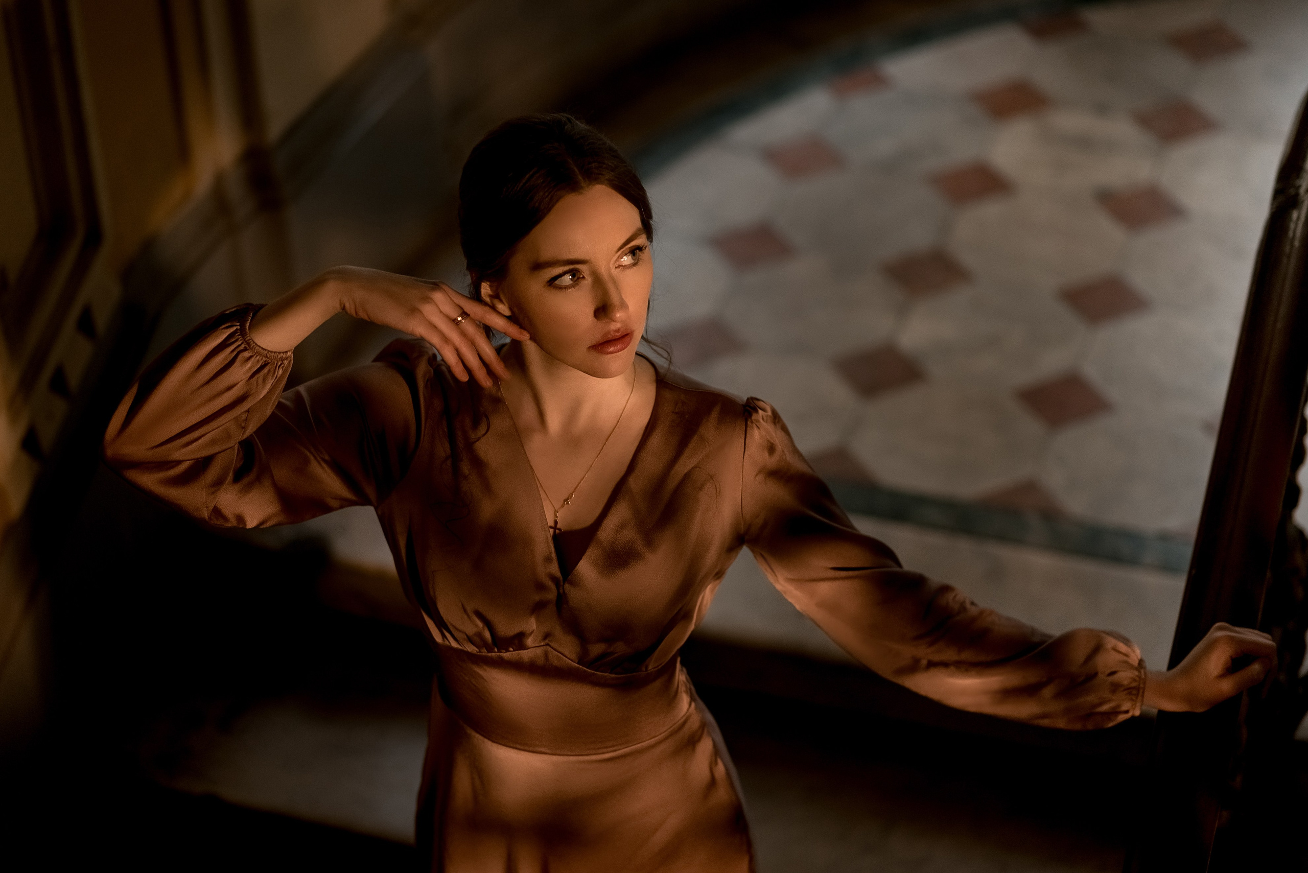 Фотосессия в Питерской парадной. Юля Дэй • Фотограф, Санкт-Петербург