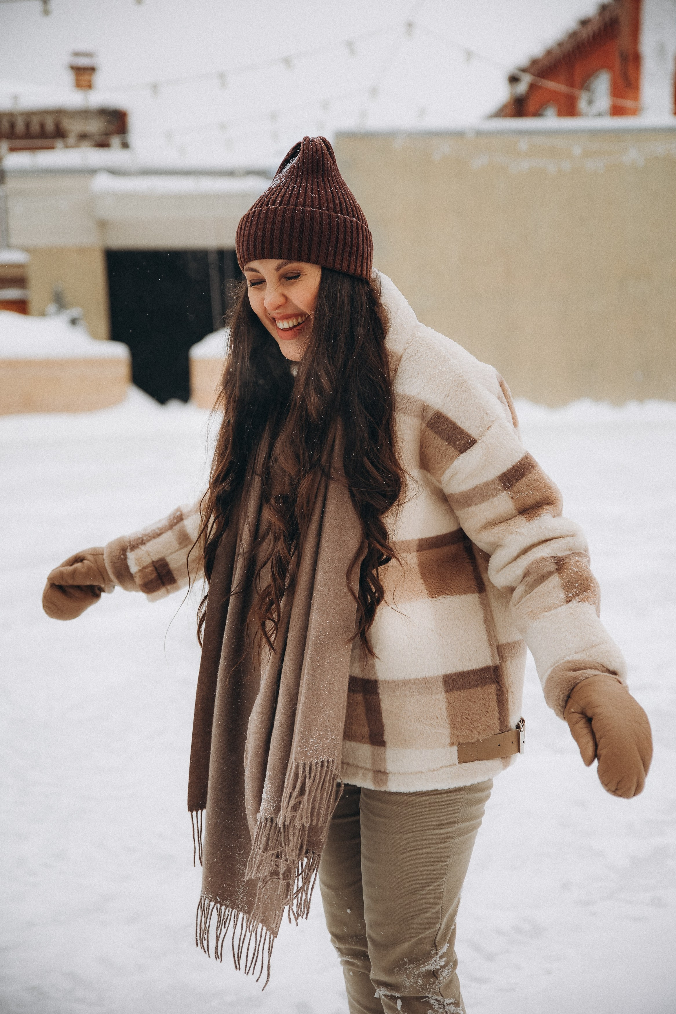 Зимняя фотосессия на катке фотосессия на коньках. Фотограф Владимир Москва