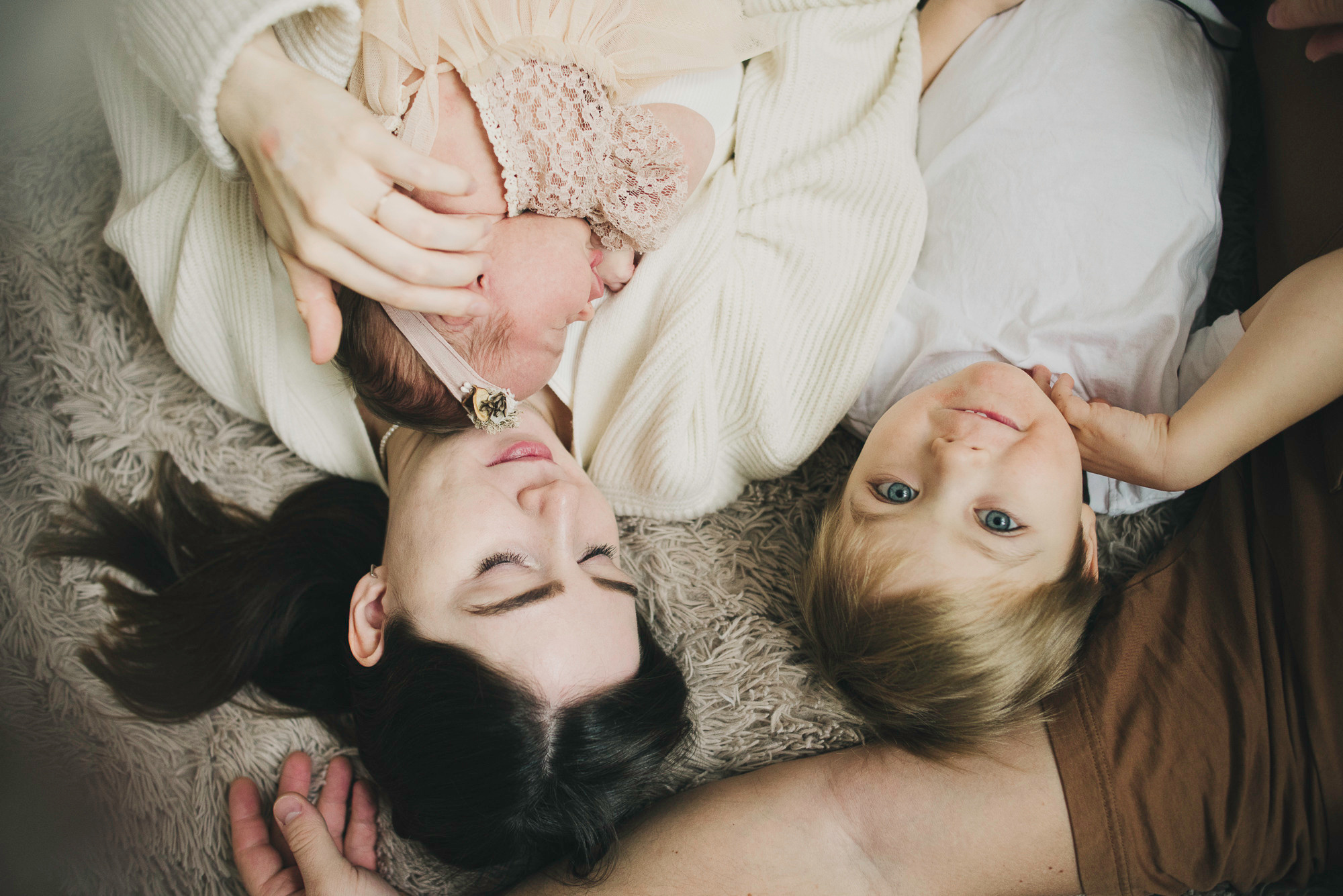 Лилия. Фотограф в Москве новорожденные свадьбы семьи Дарья Ларионова