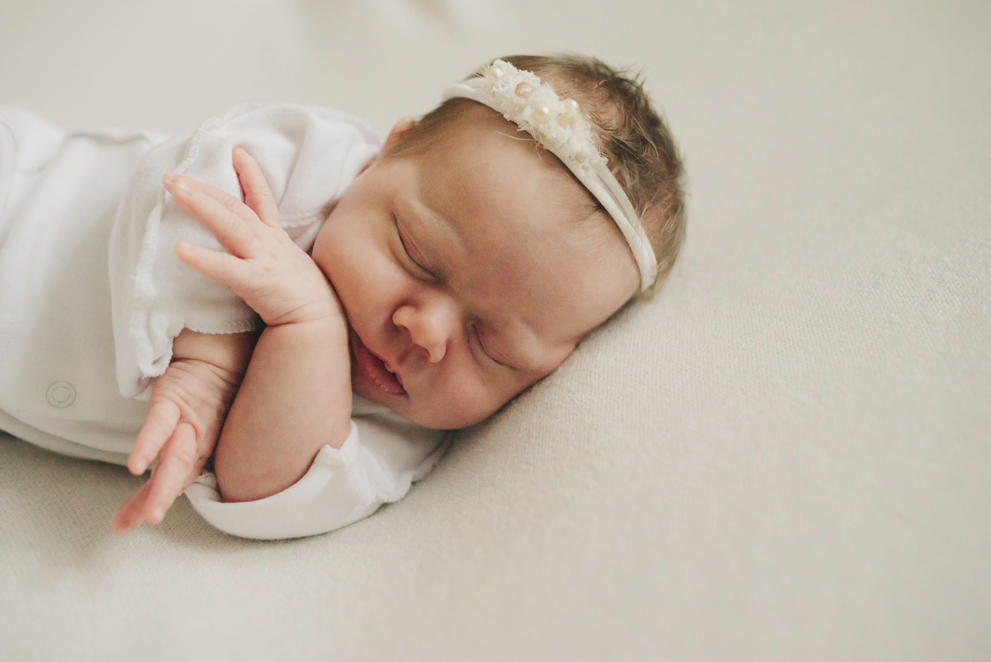 Лилия. Фотограф в Москве новорожденные свадьбы семьи Дарья Ларионова