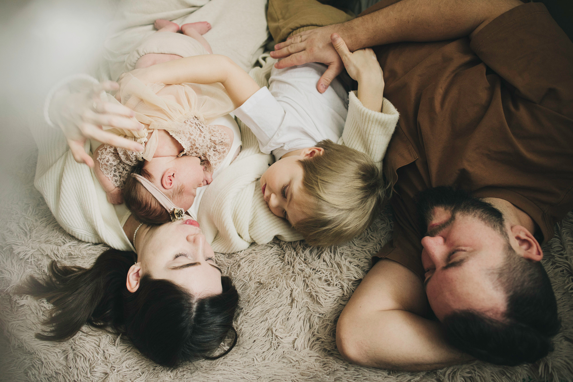 Лилия. Фотограф в Москве новорожденные свадьбы семьи Дарья Ларионова