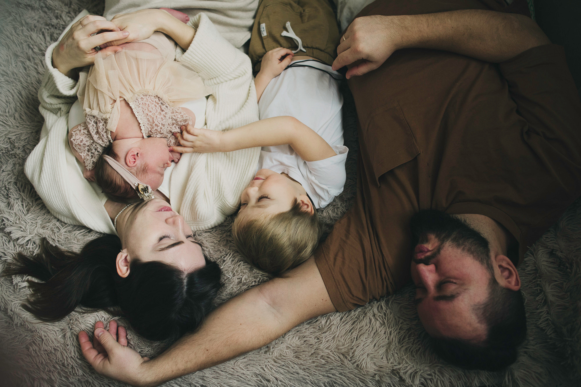 Лилия. Фотограф в Москве новорожденные свадьбы семьи Дарья Ларионова