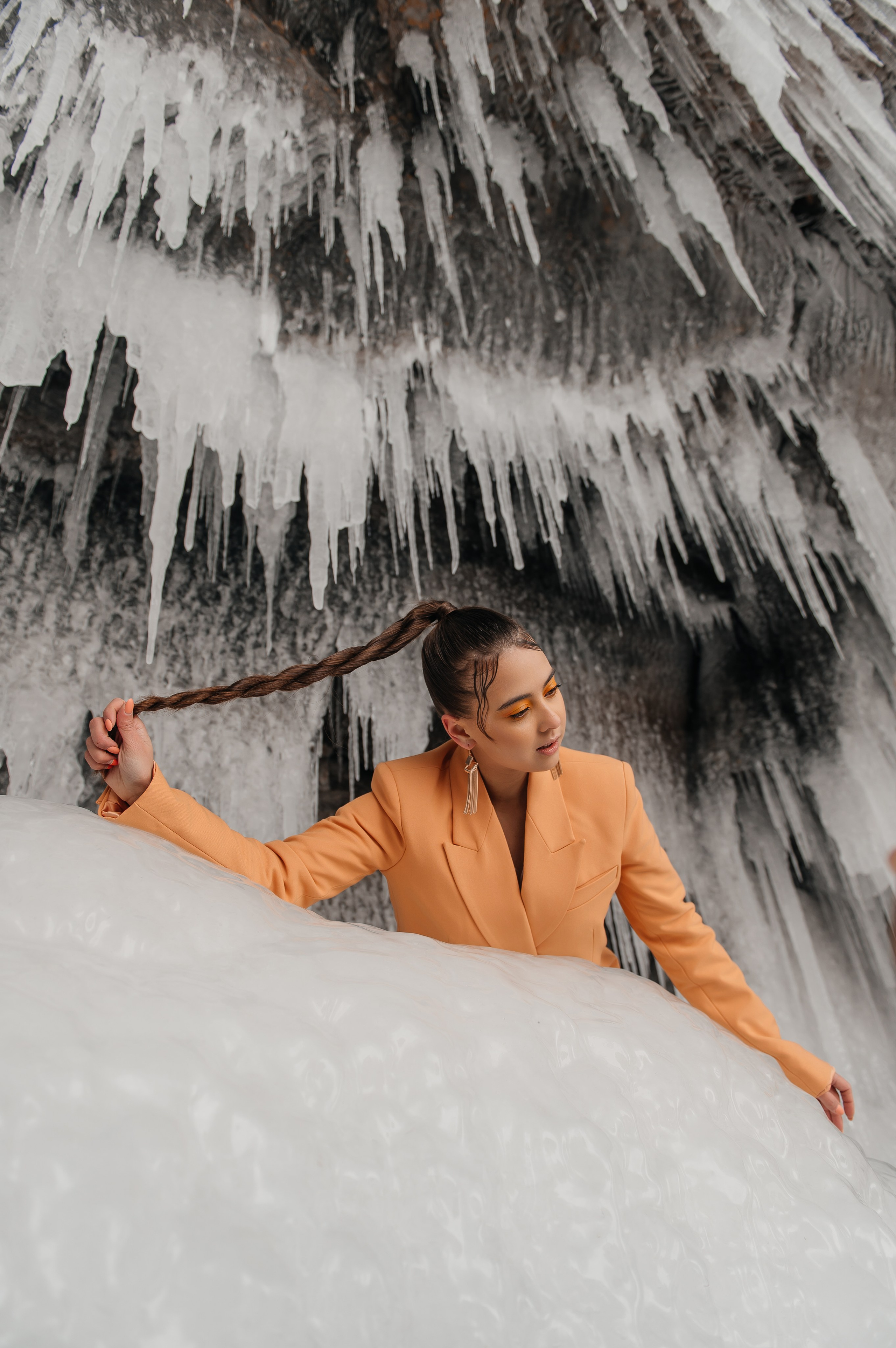 Женская съемка на Байкале. Фотограф Москва и Видеограф Москва
