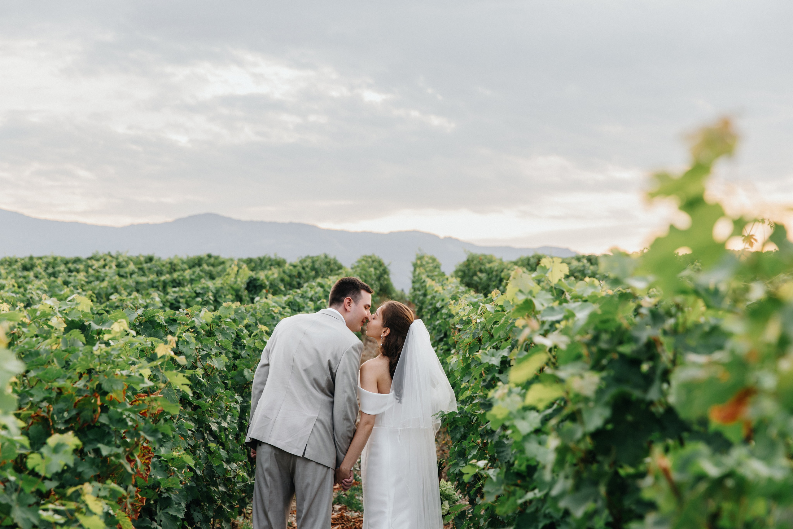 Юля и Дёма (камерная свадьба). Свадебный фотограф и видеограф Когай Дмитрий и Юлия