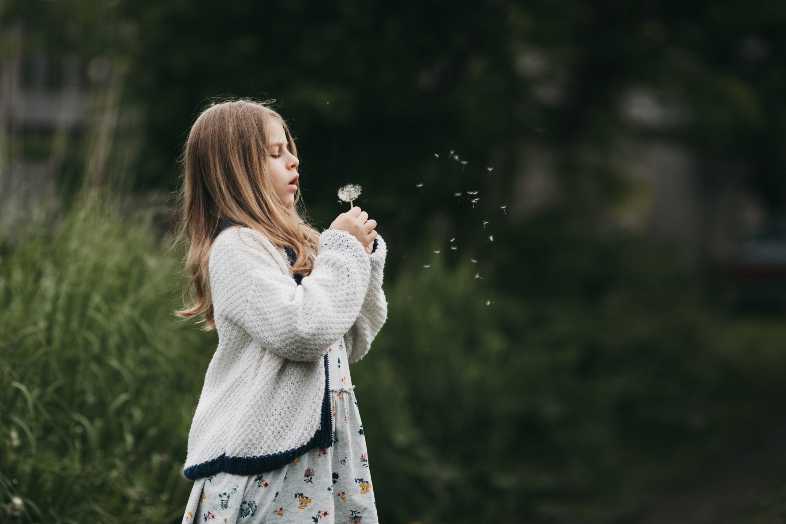 Юлия, Соня, Миша, деревенская прогулка. Семейный фотограф в Москве Марина Петра