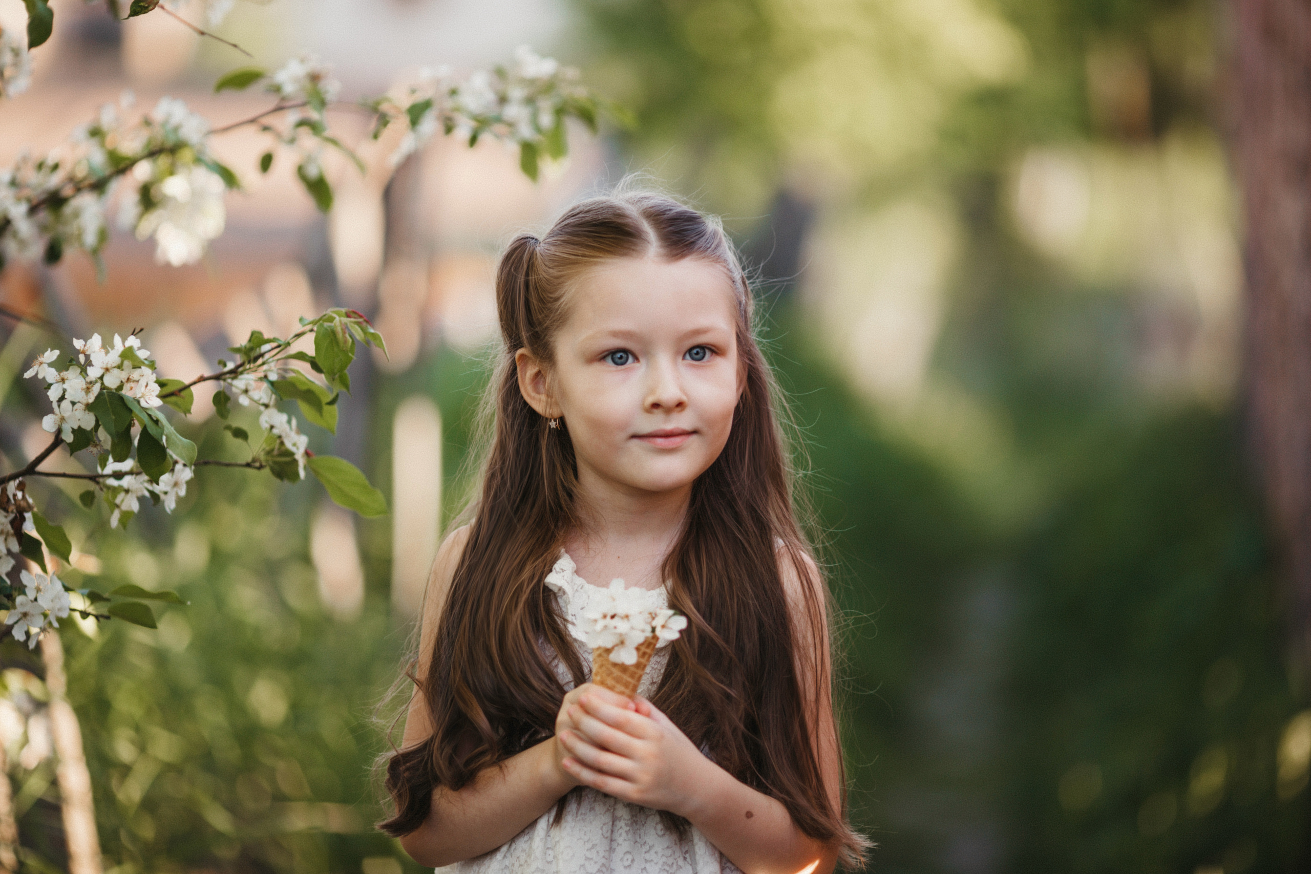 София и цветущий май в Томске. Семейный фотограф в Москве Марина Петра
