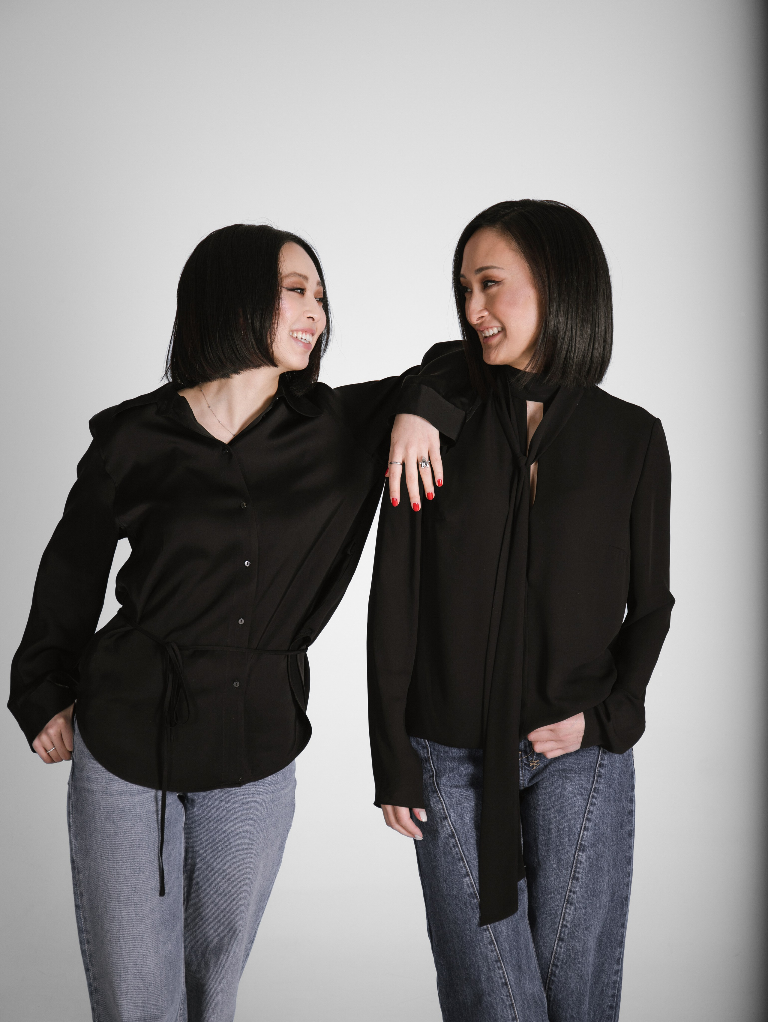 Мама и дочка, студийная съемка. Свадебный и семейный фотограф в Москве Мила Широких