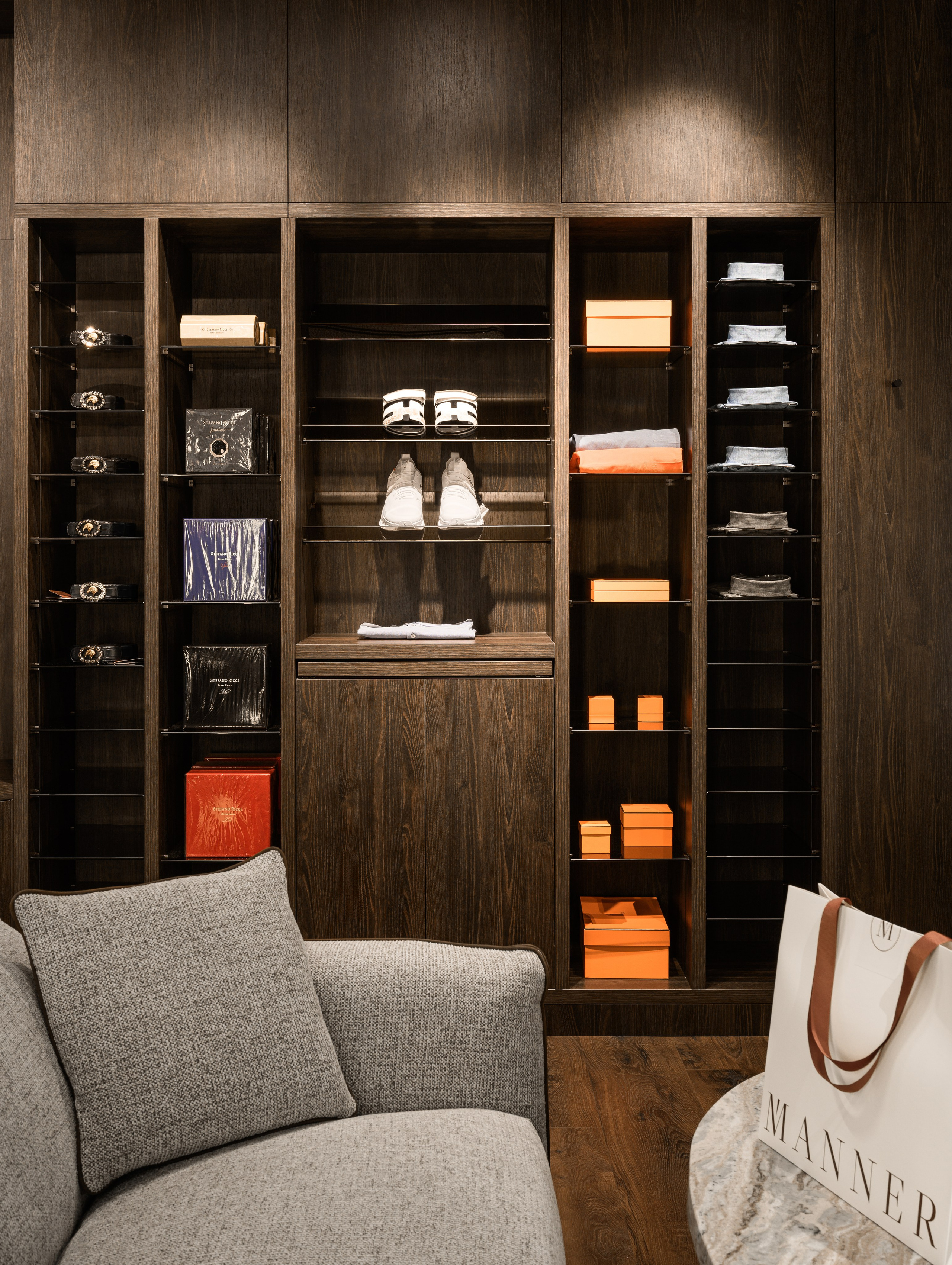 Manner. Interior photographer in Dubai, Vitalii Grishkov