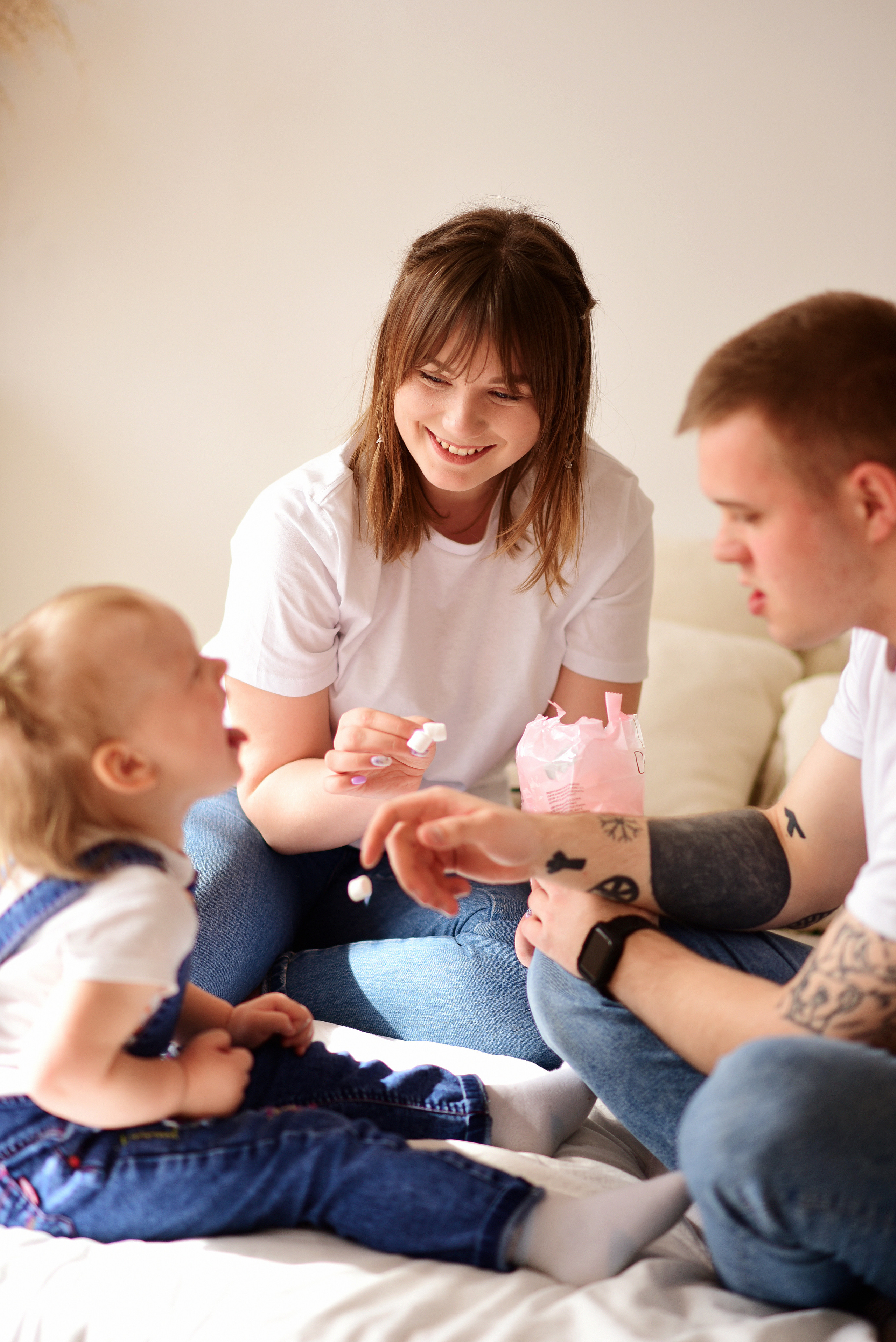 Карина, Егор и Софа. Ваш личный фотограф в Пскове Анаис Рамирез