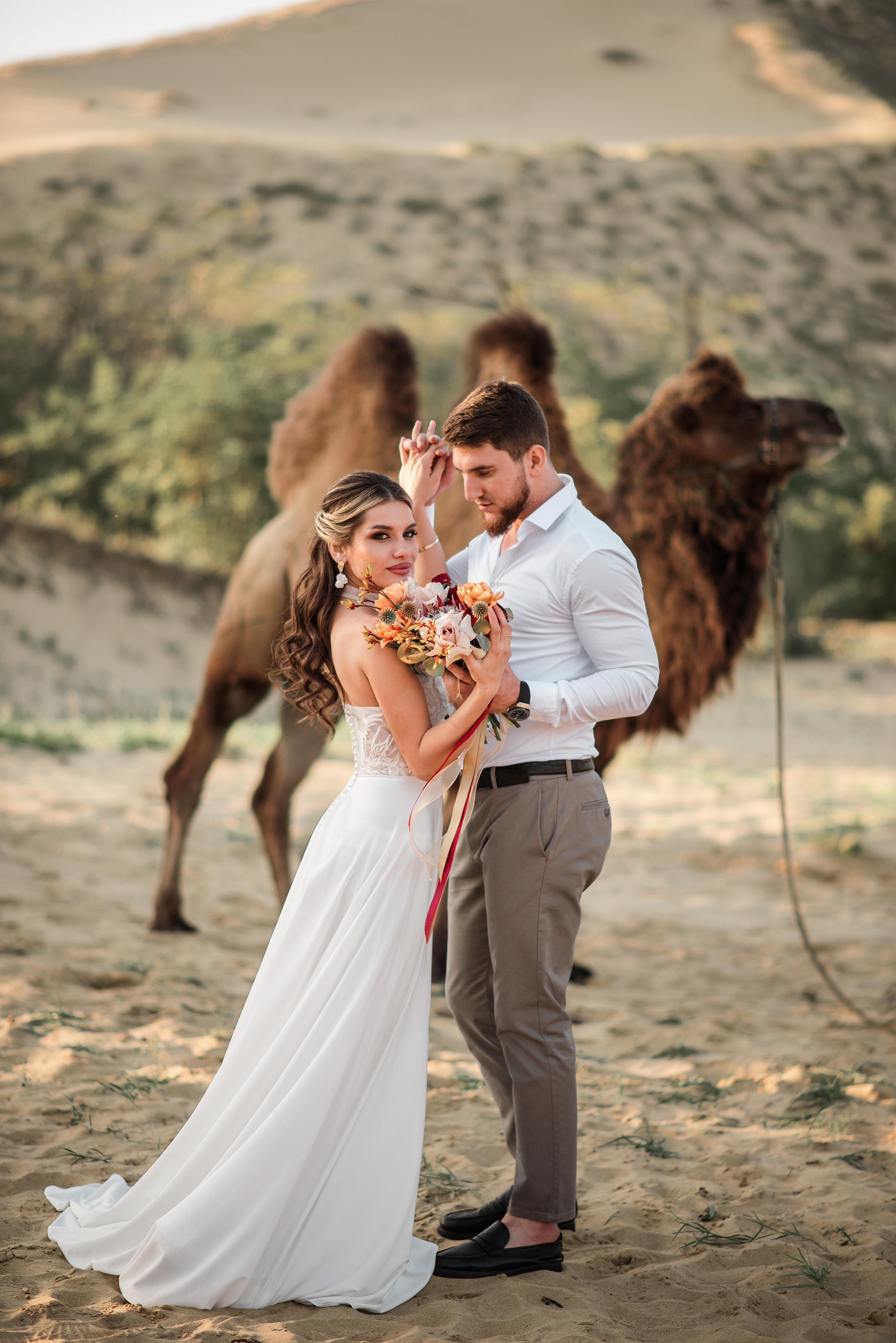 Свадьба с верблюдом. Ваш личный фотограф в Пскове Анаис Рамирез