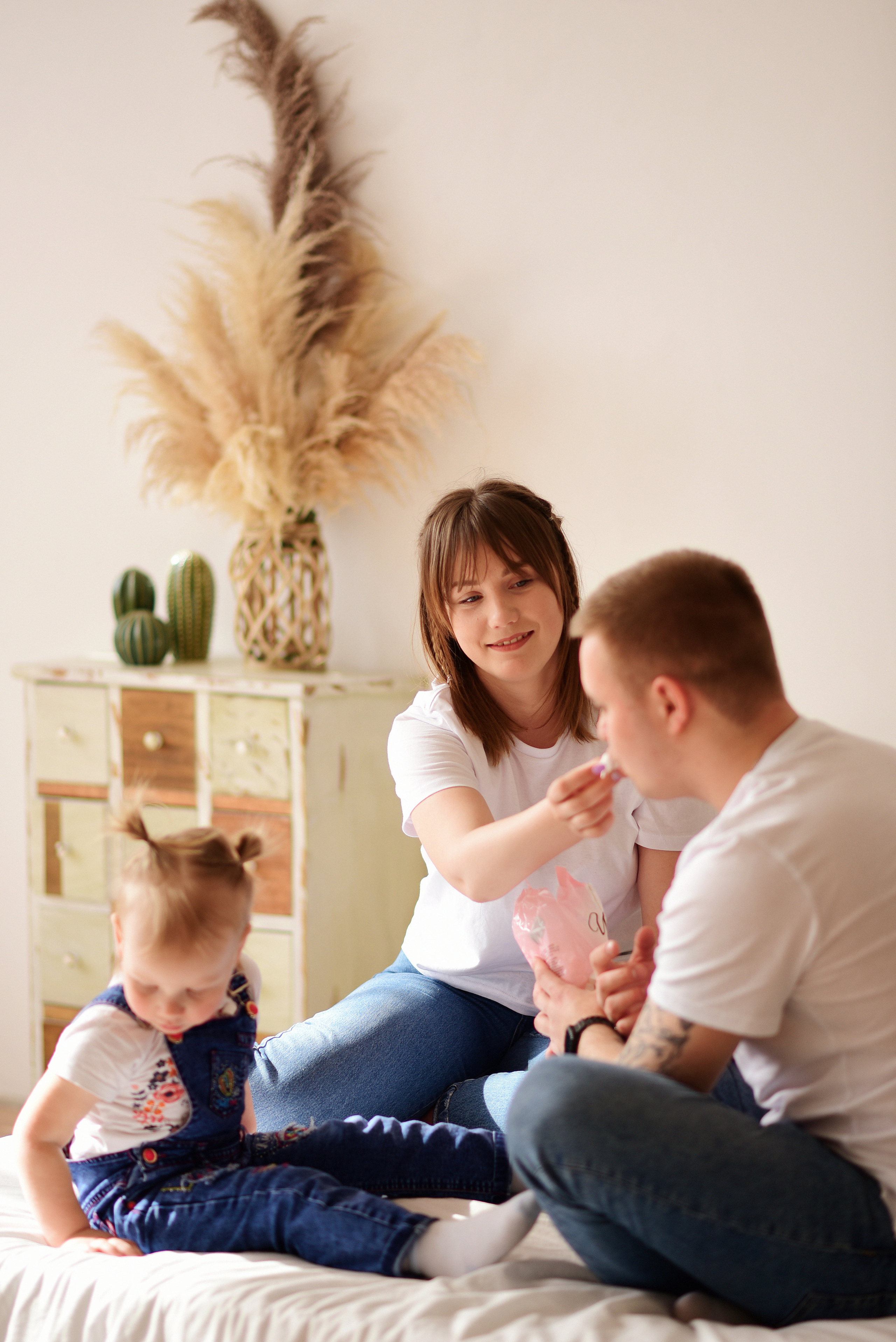 Карина, Егор и Софа. Ваш личный фотограф в Пскове Анаис Рамирез