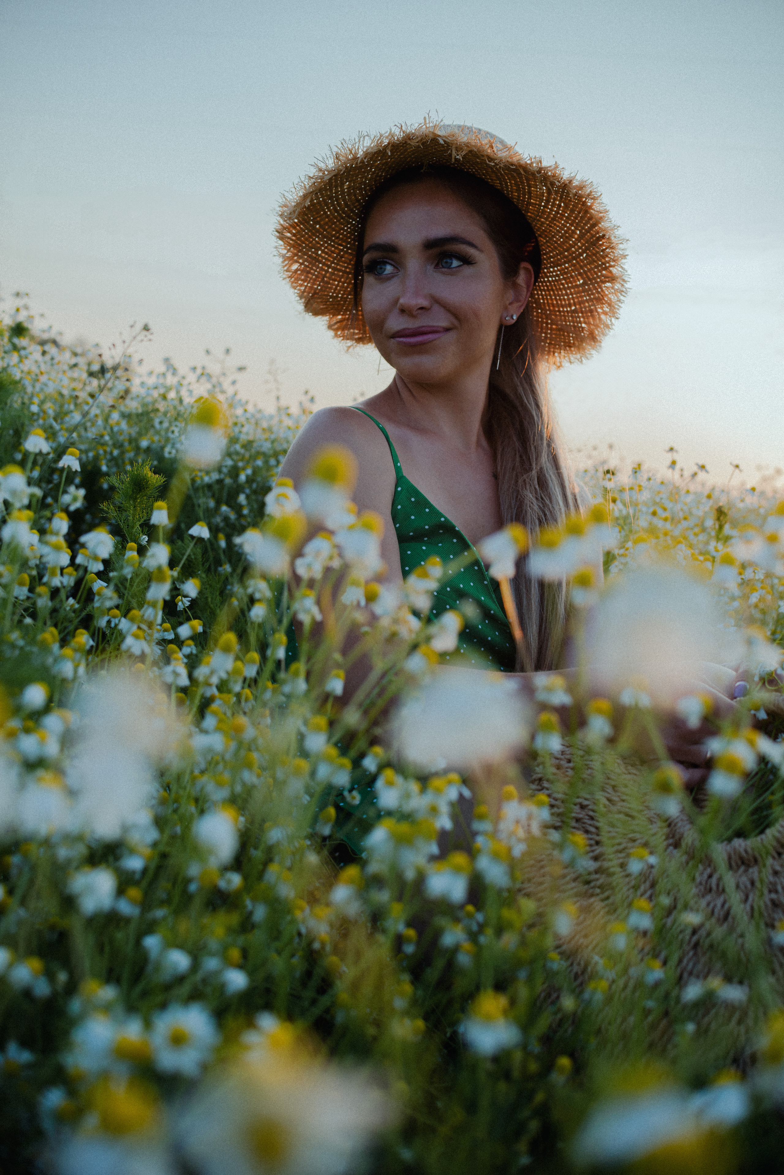 Анастасия в ромашках. Женский фотограф в Москве и МО