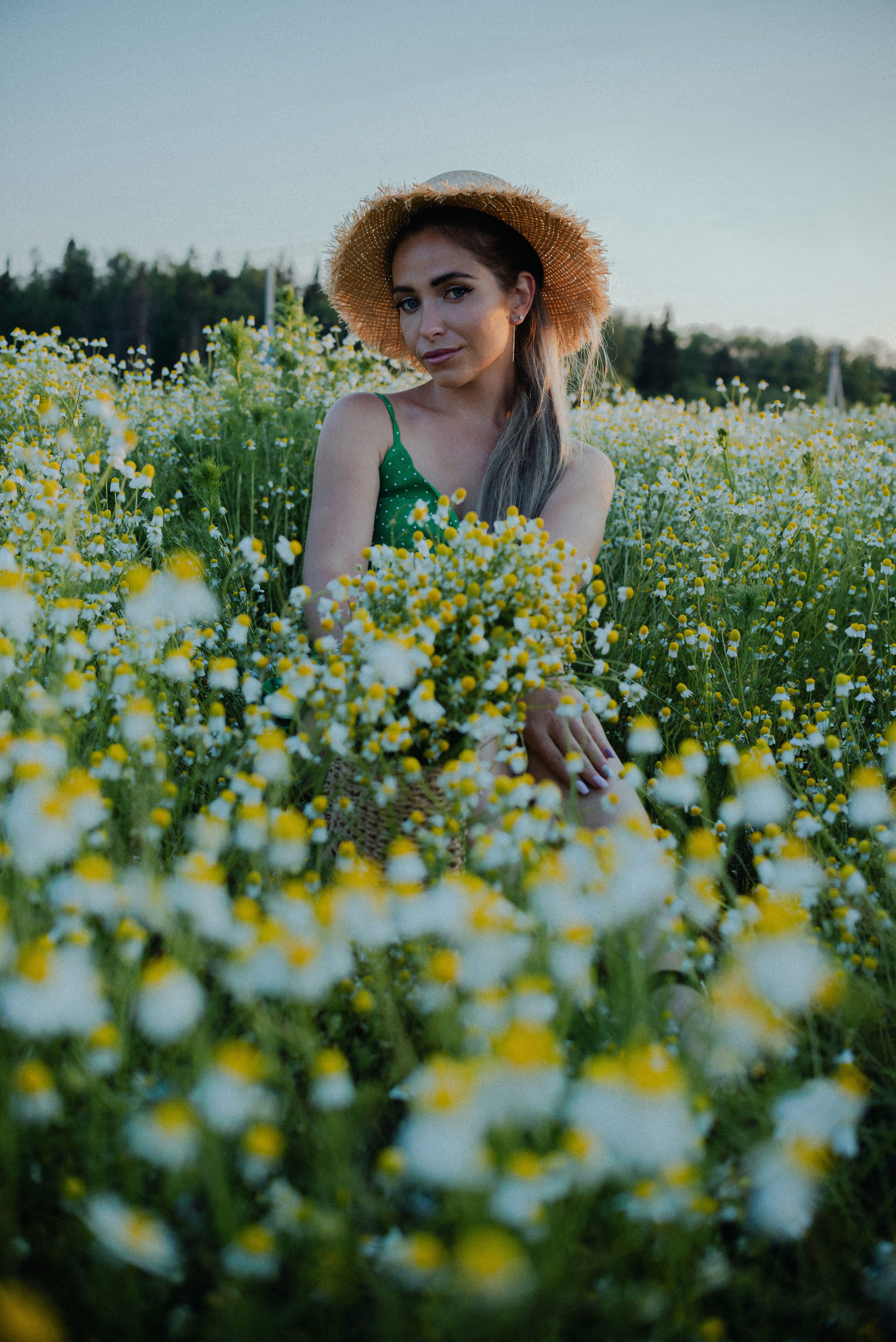 Анастасия в ромашках. Женский фотограф в Москве и МО